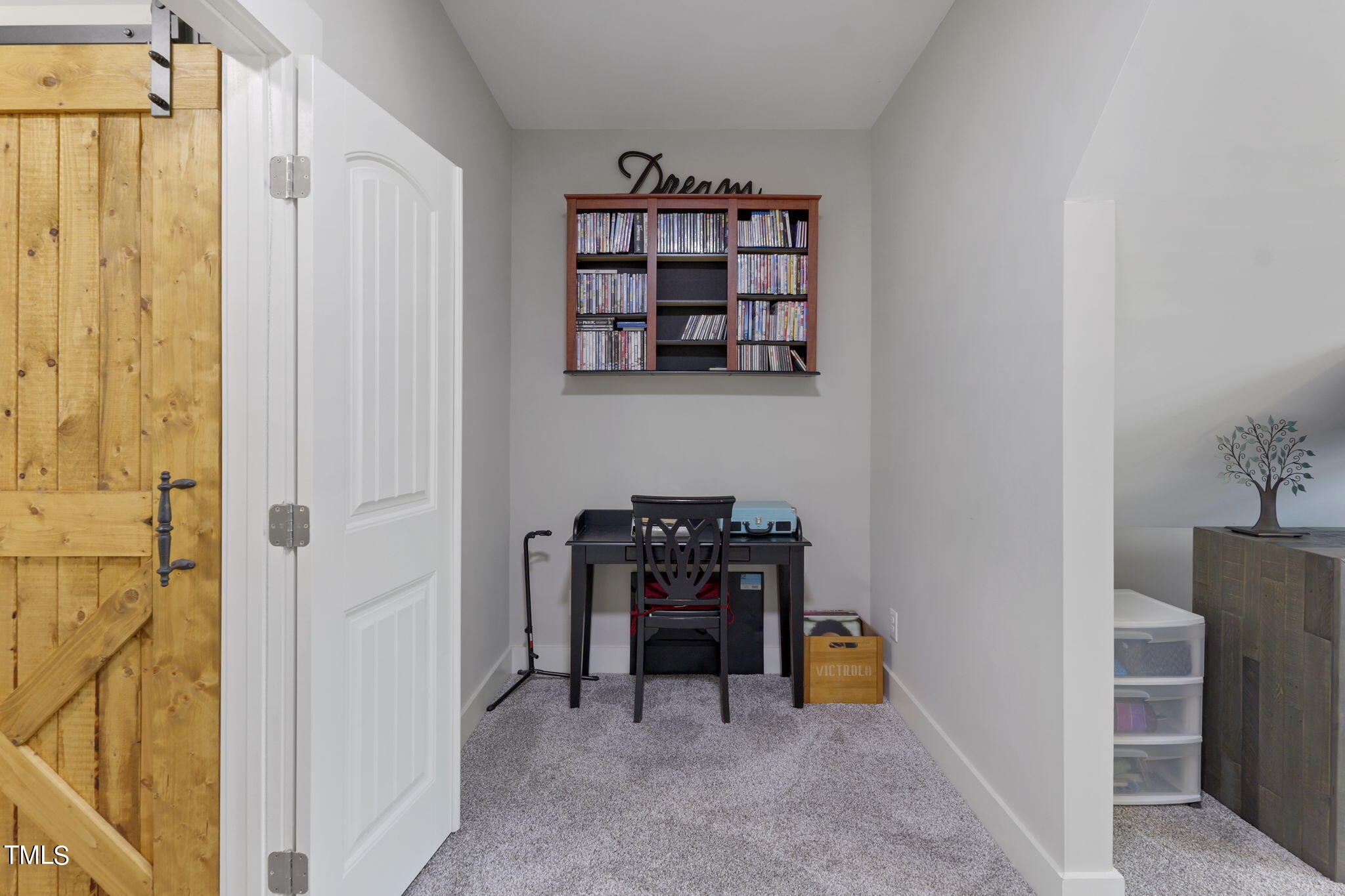 127 Prides Crossing