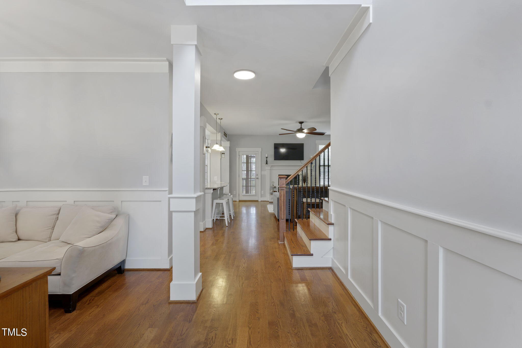127 Prides Crossing
