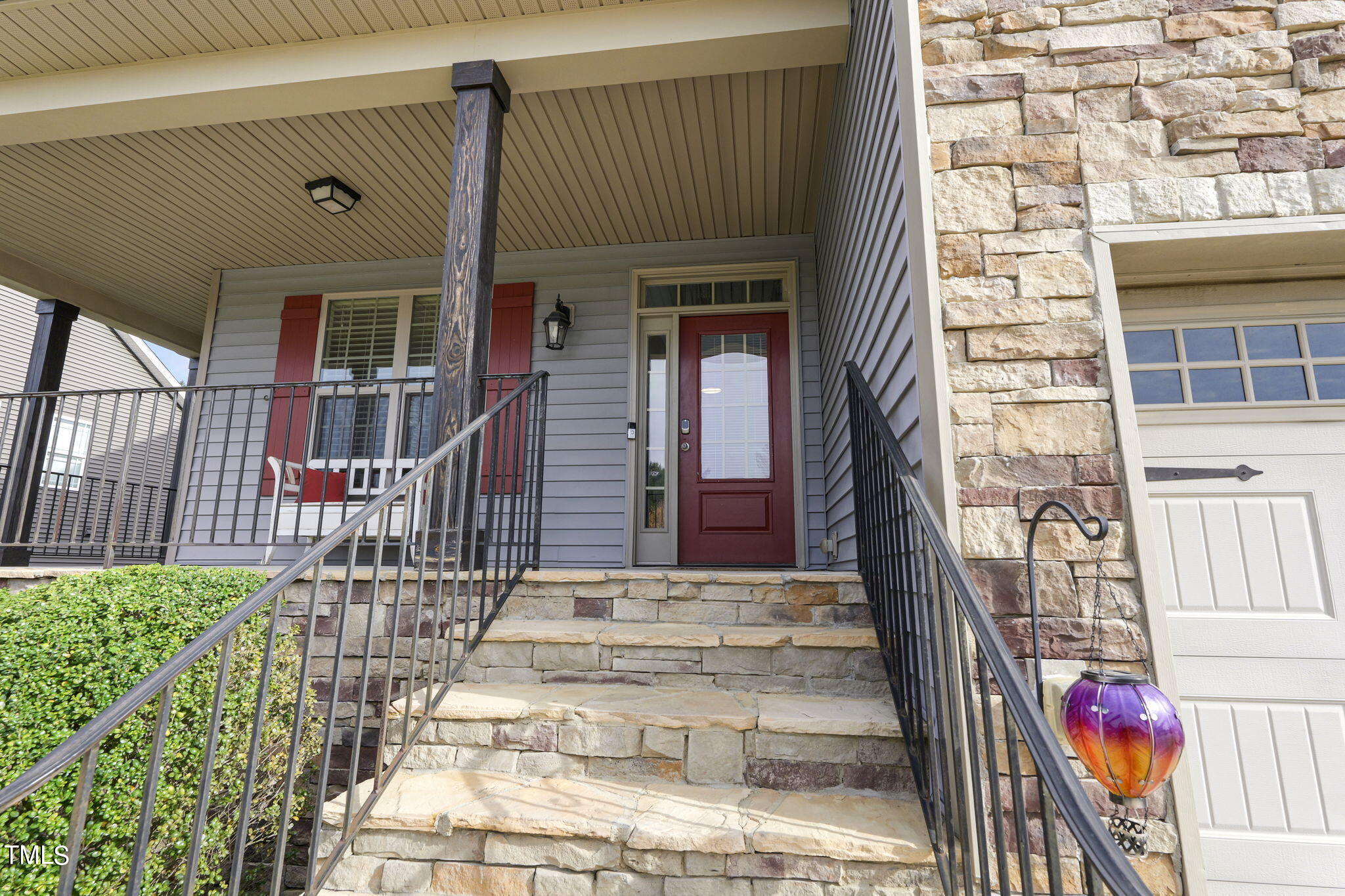 127 Prides Crossing