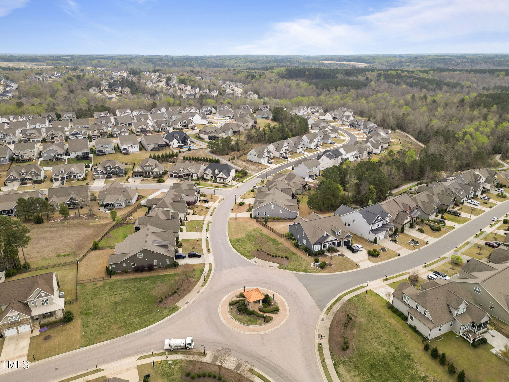 127 Prides Crossing