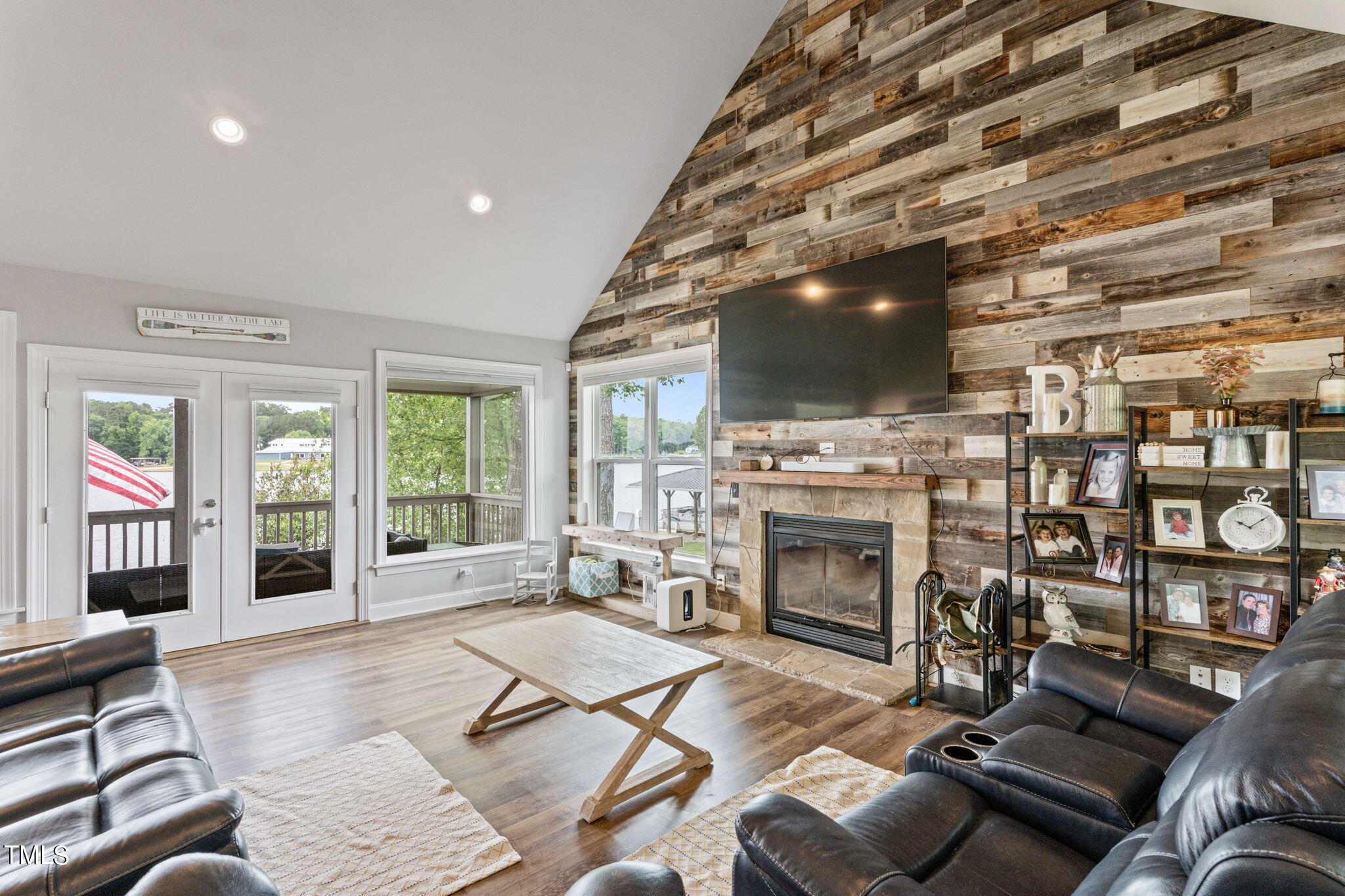 1187 Sagamore Drive