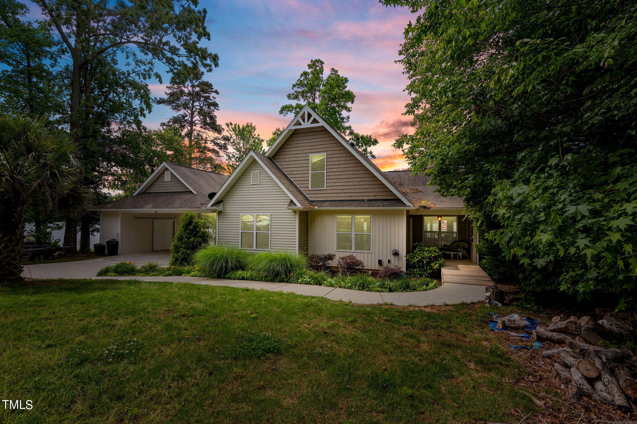 1187 Sagamore Drive