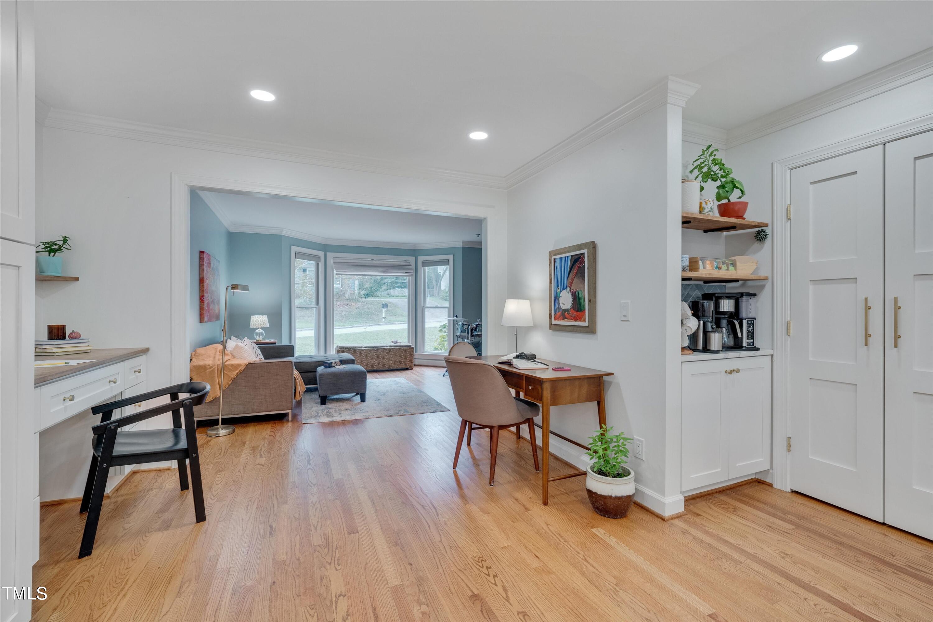 6 Placid Court