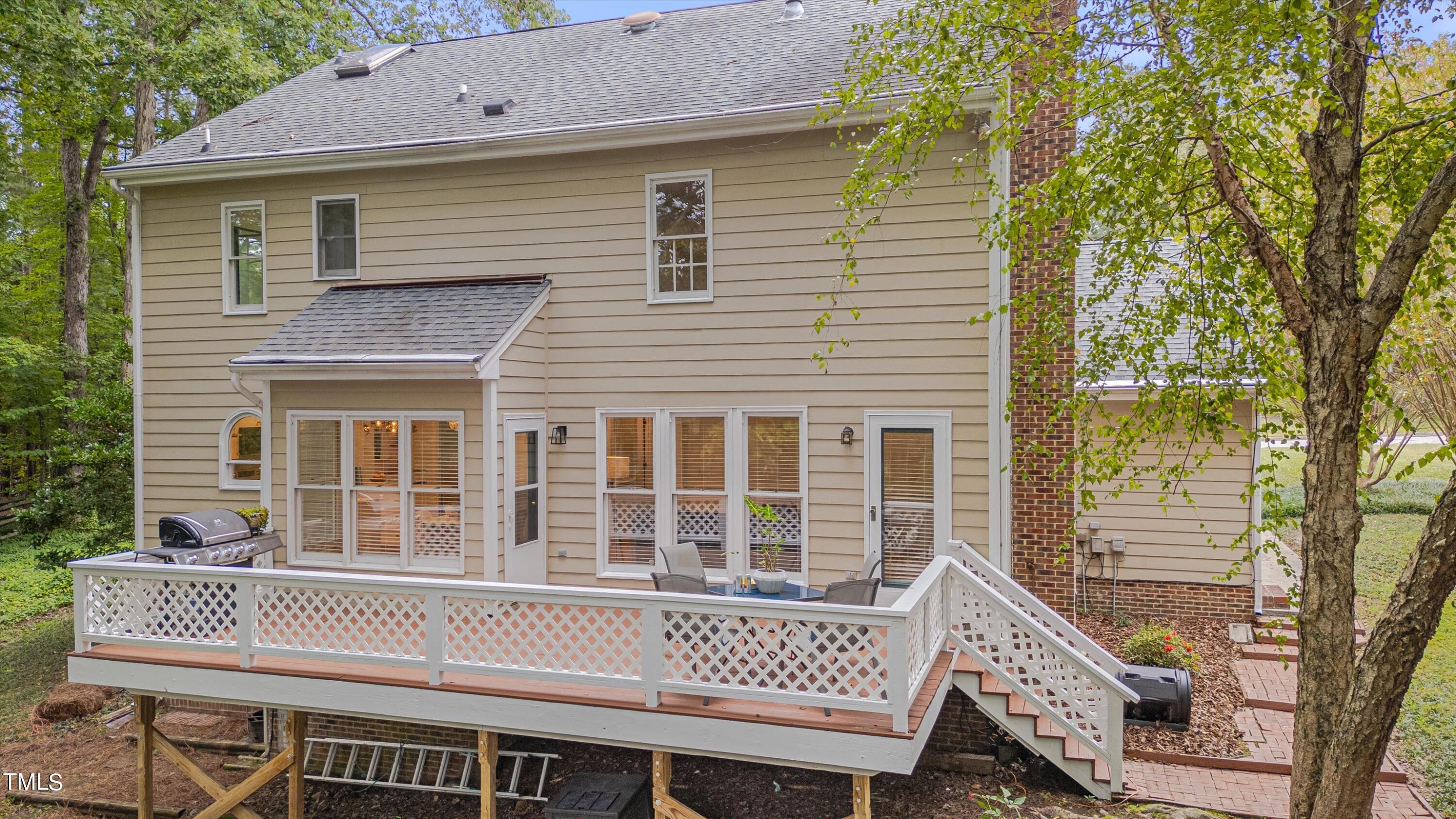 6 Placid Court