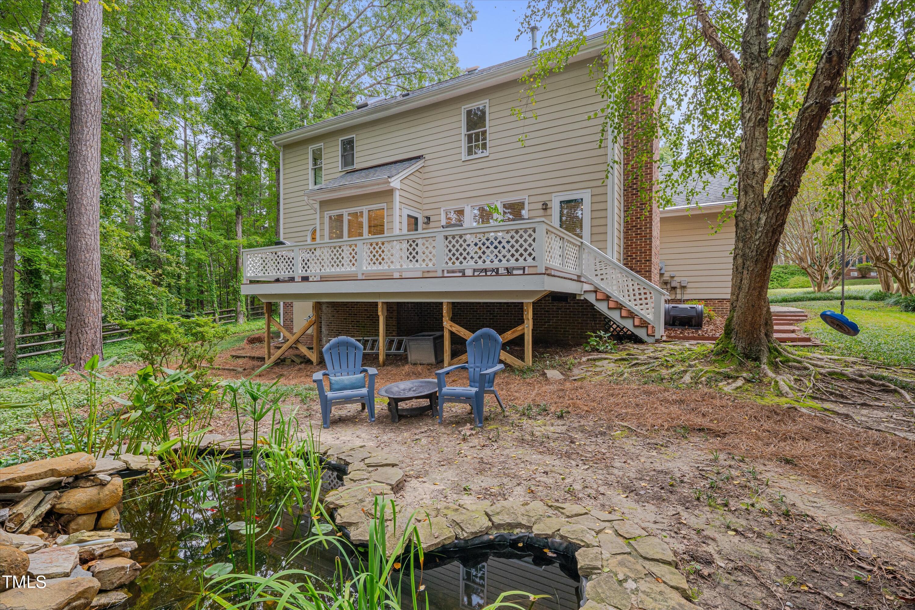 6 Placid Court