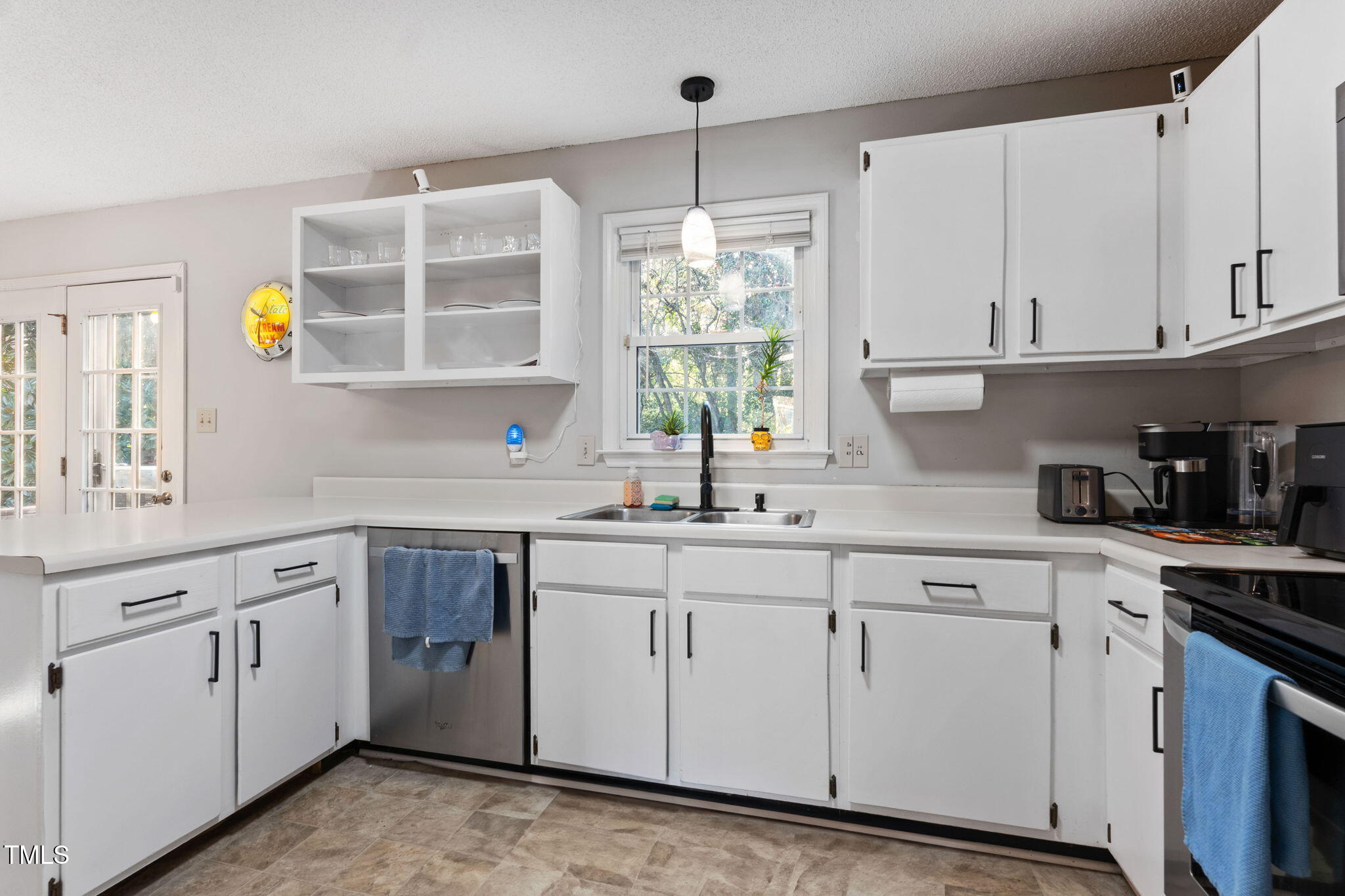 4304 Dinwiddie Court