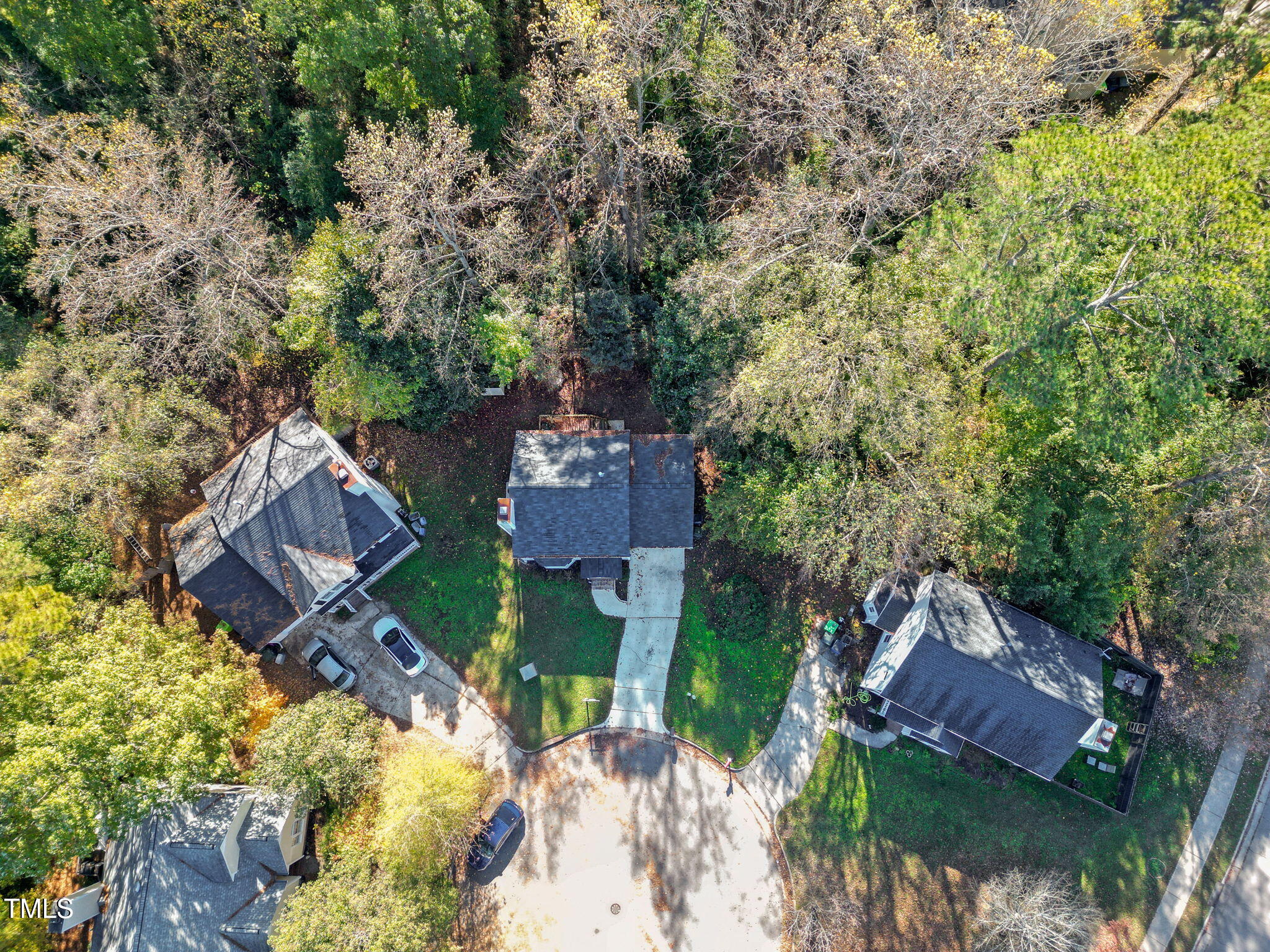4304 Dinwiddie Court