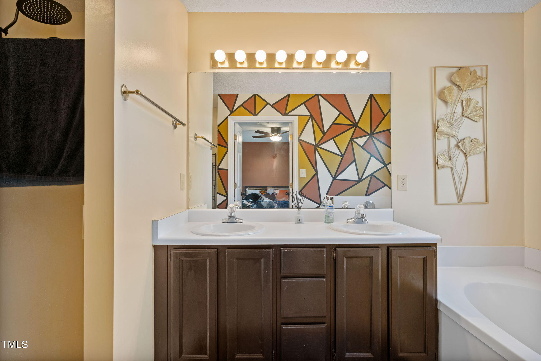 4304 Dinwiddie Court