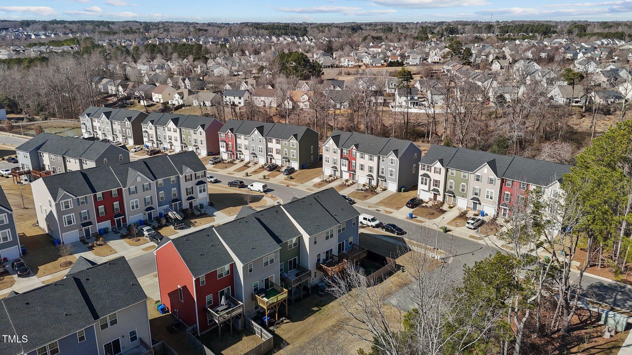 905 Arnold Place Drive