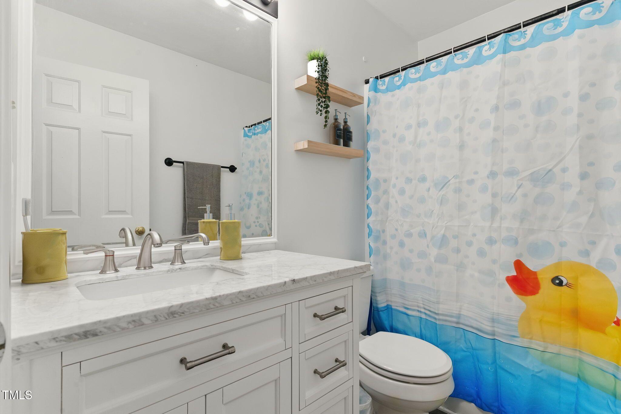 4905 Knightsbridge Way