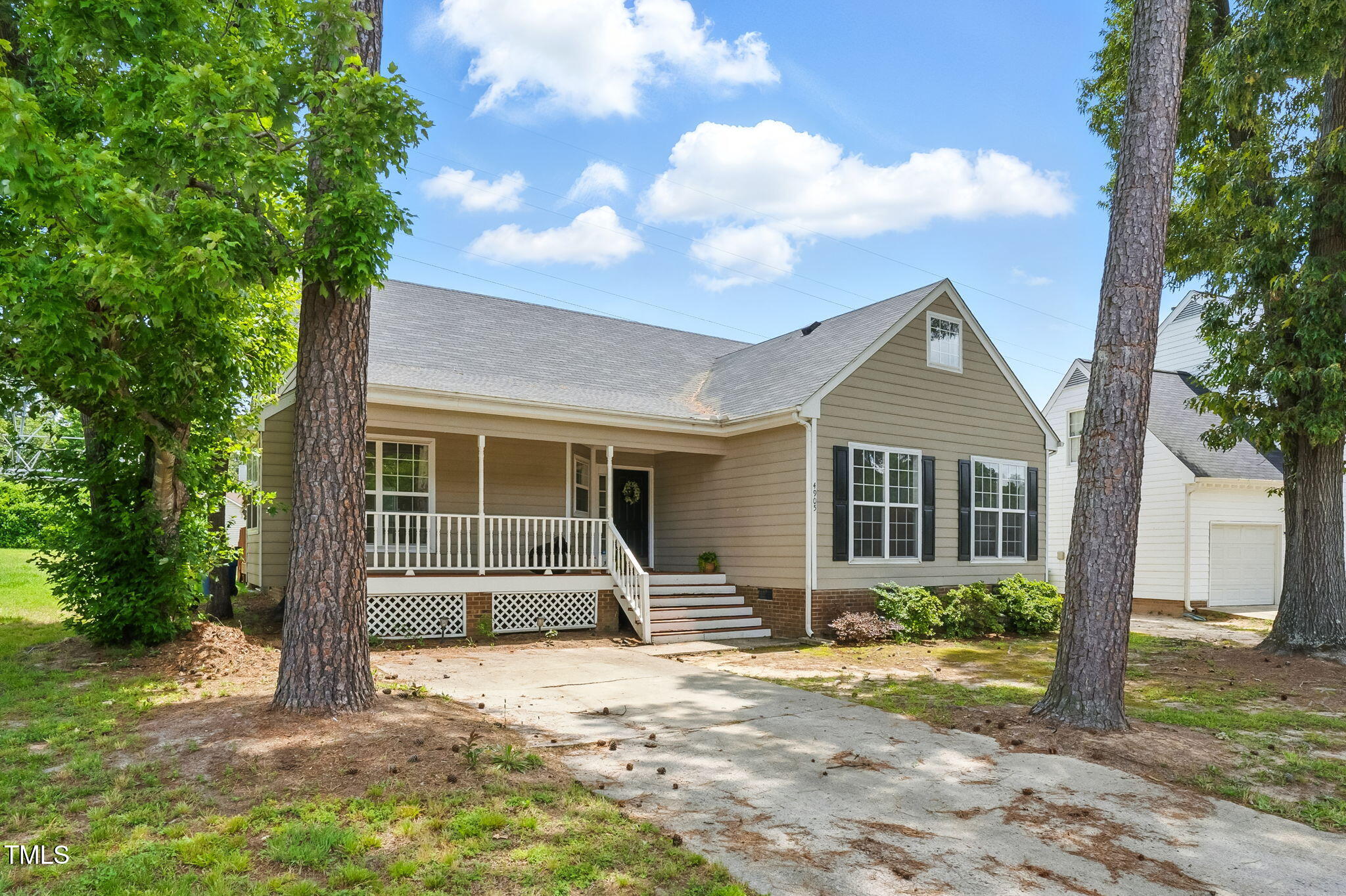 4905 Knightsbridge Way