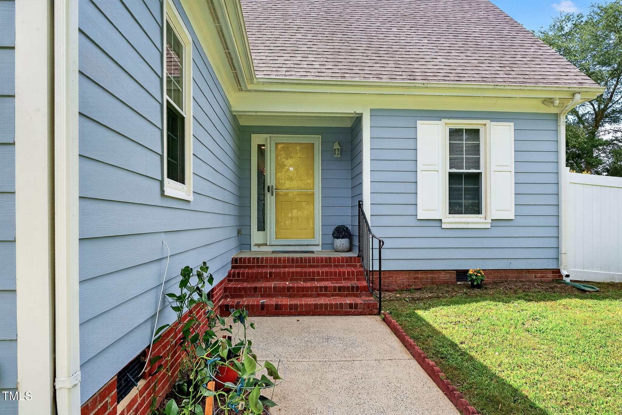 100 Avent Pines Lane