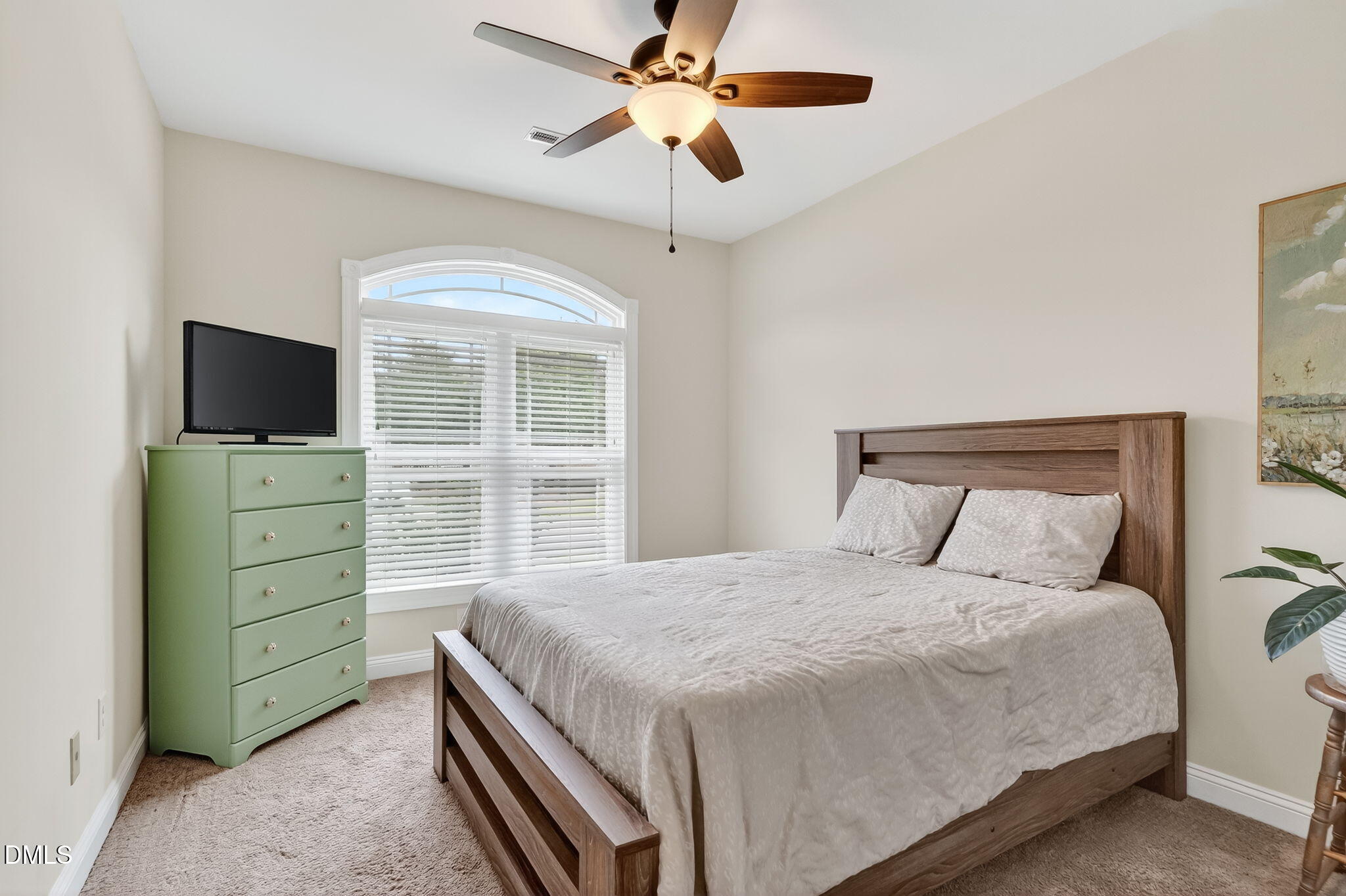 128 Bridgeport Court