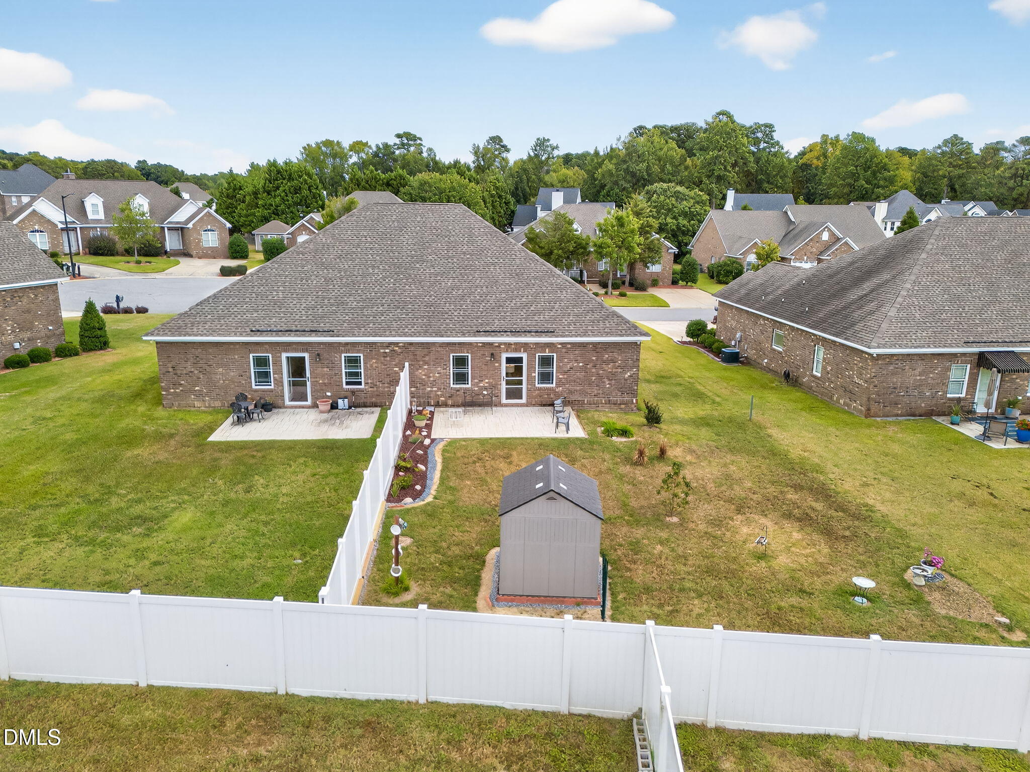 128 Bridgeport Court