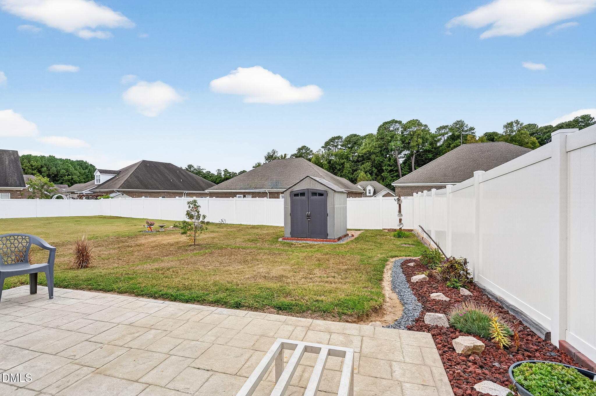 128 Bridgeport Court