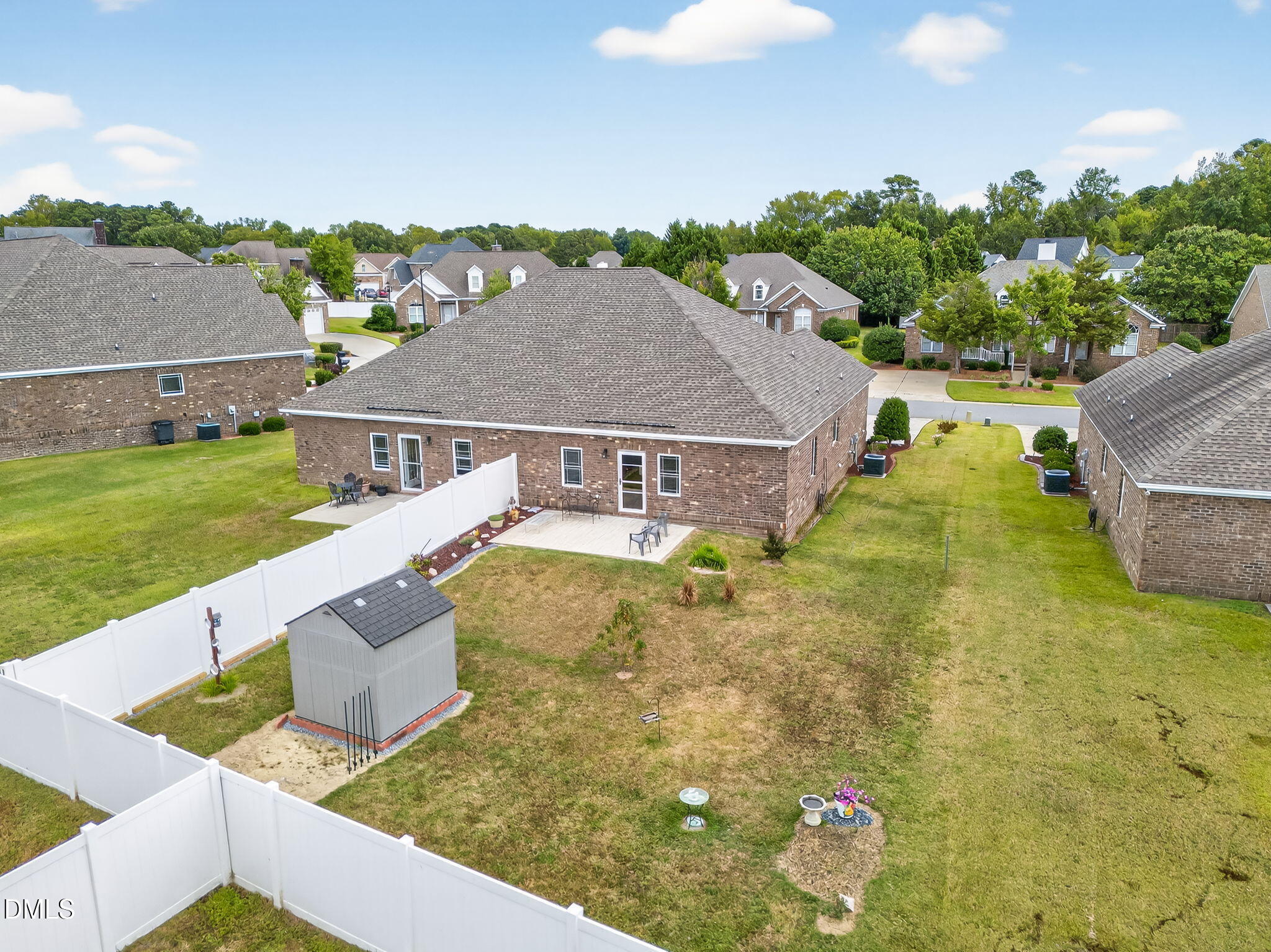 128 Bridgeport Court