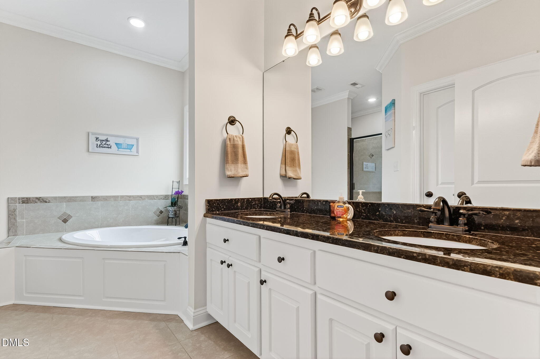 128 Bridgeport Court