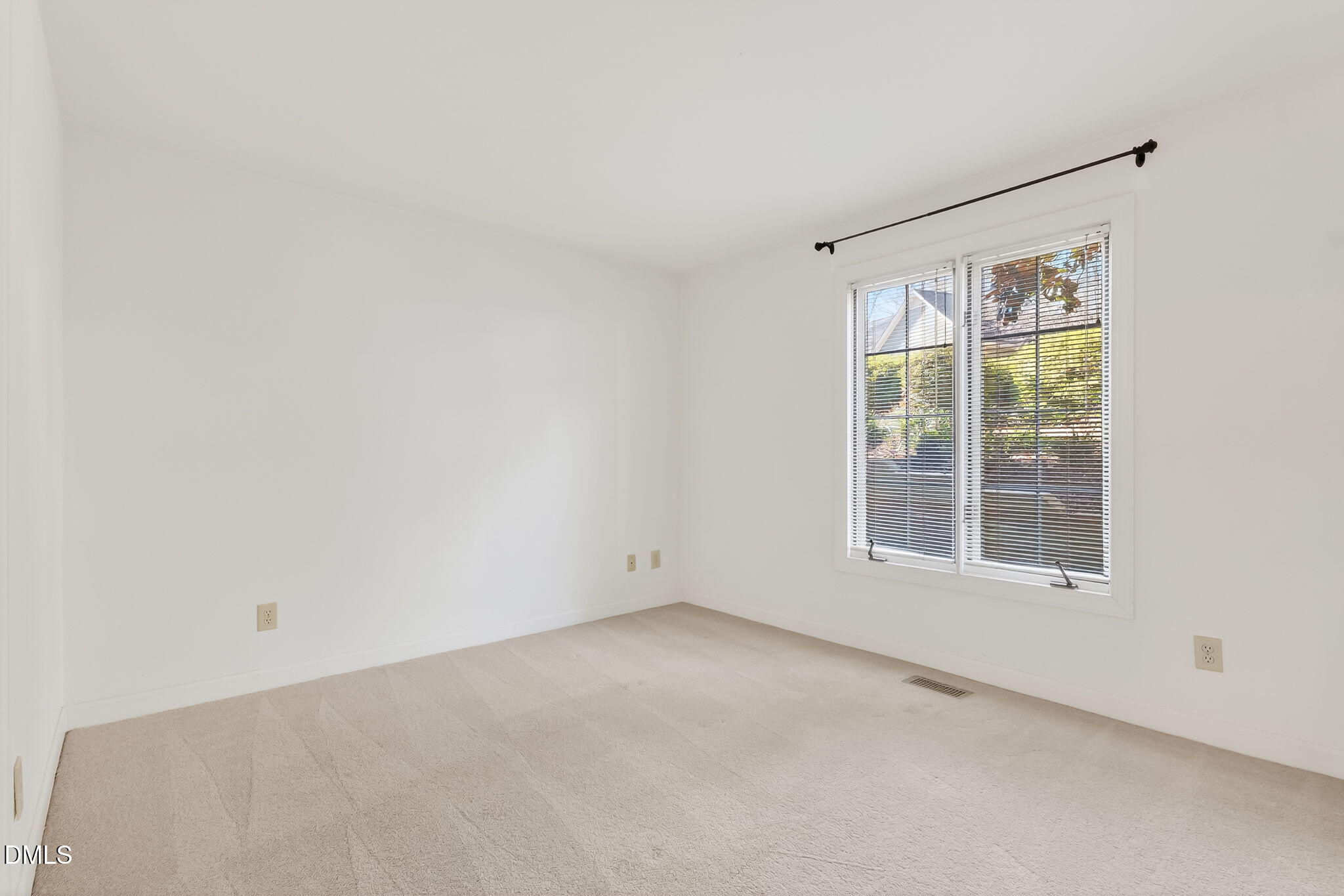 325 Glen Echo Lane # H