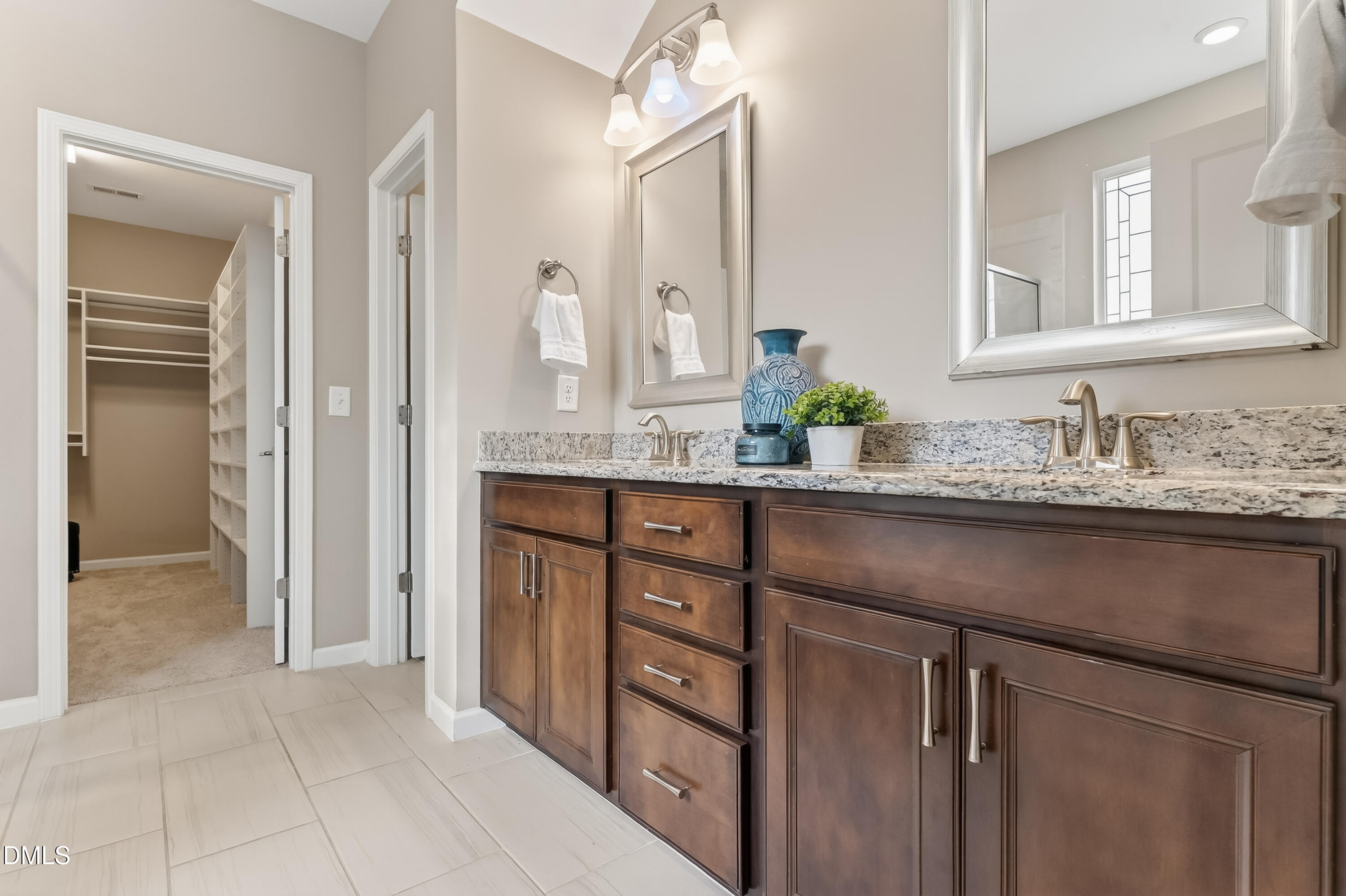 532 Cristobal Street