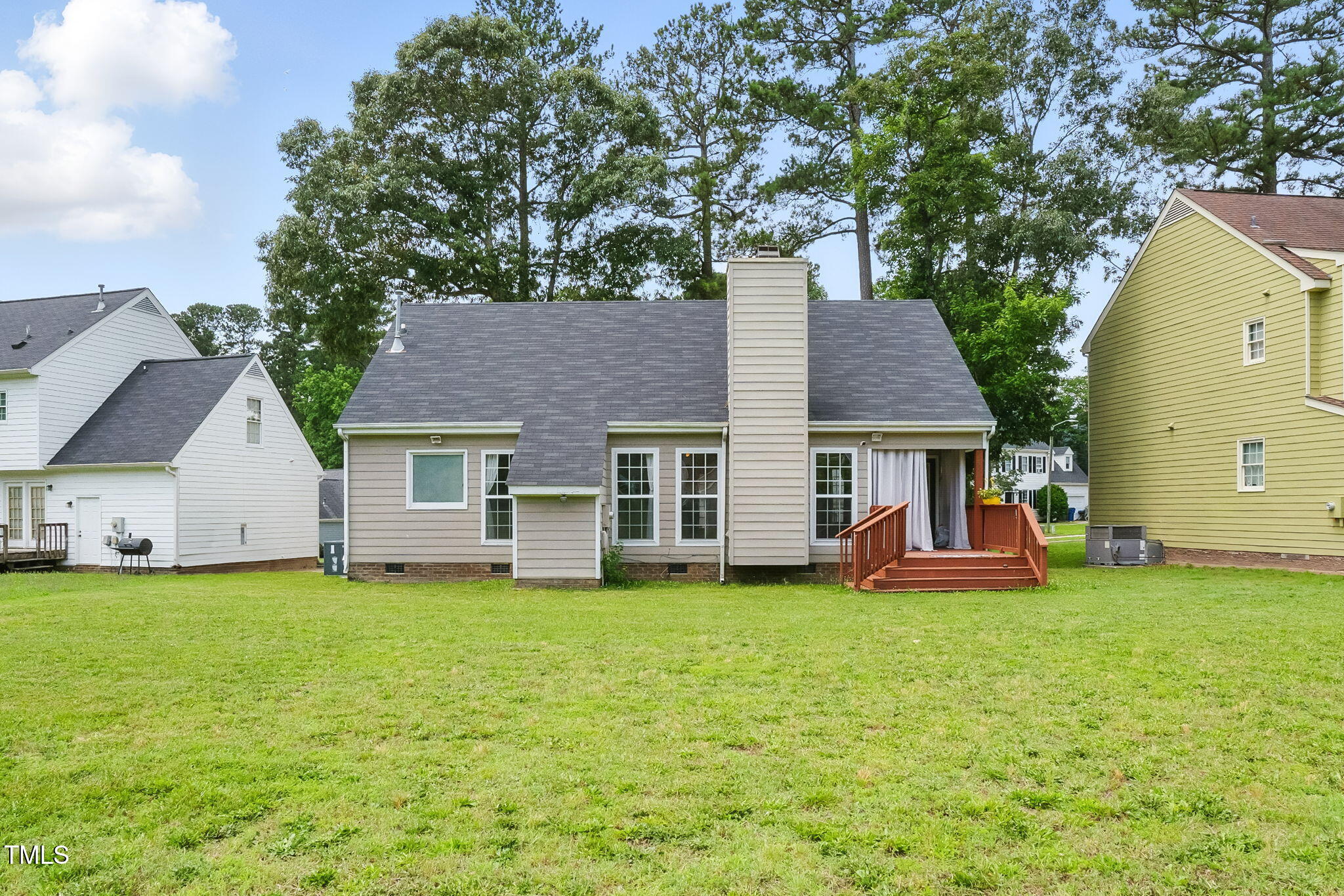 4905 Knightsbridge Way