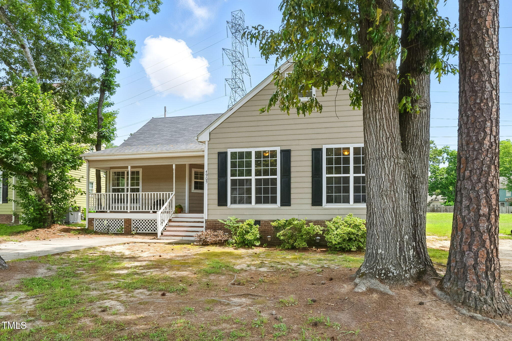 4905 Knightsbridge Way