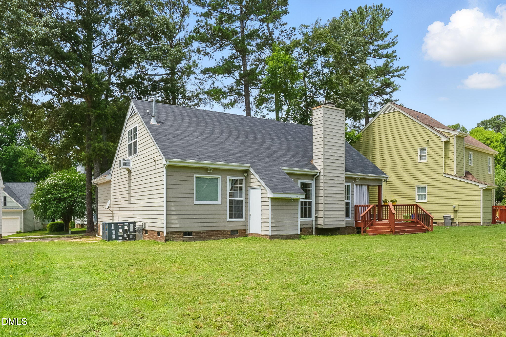 4905 Knightsbridge Way