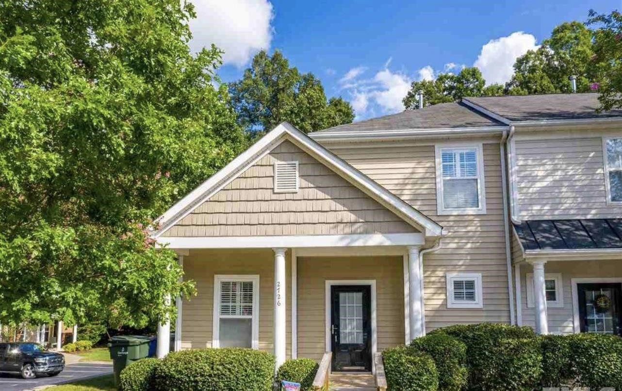 2726 Willow Pines Place