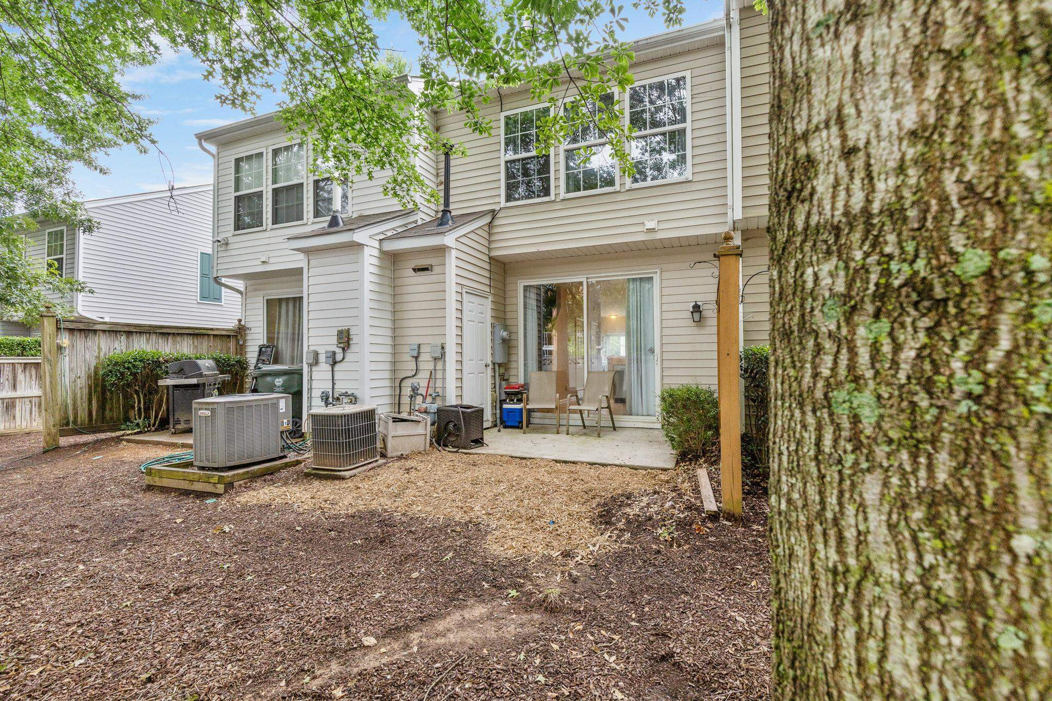 1733 Sorrell Brook Way