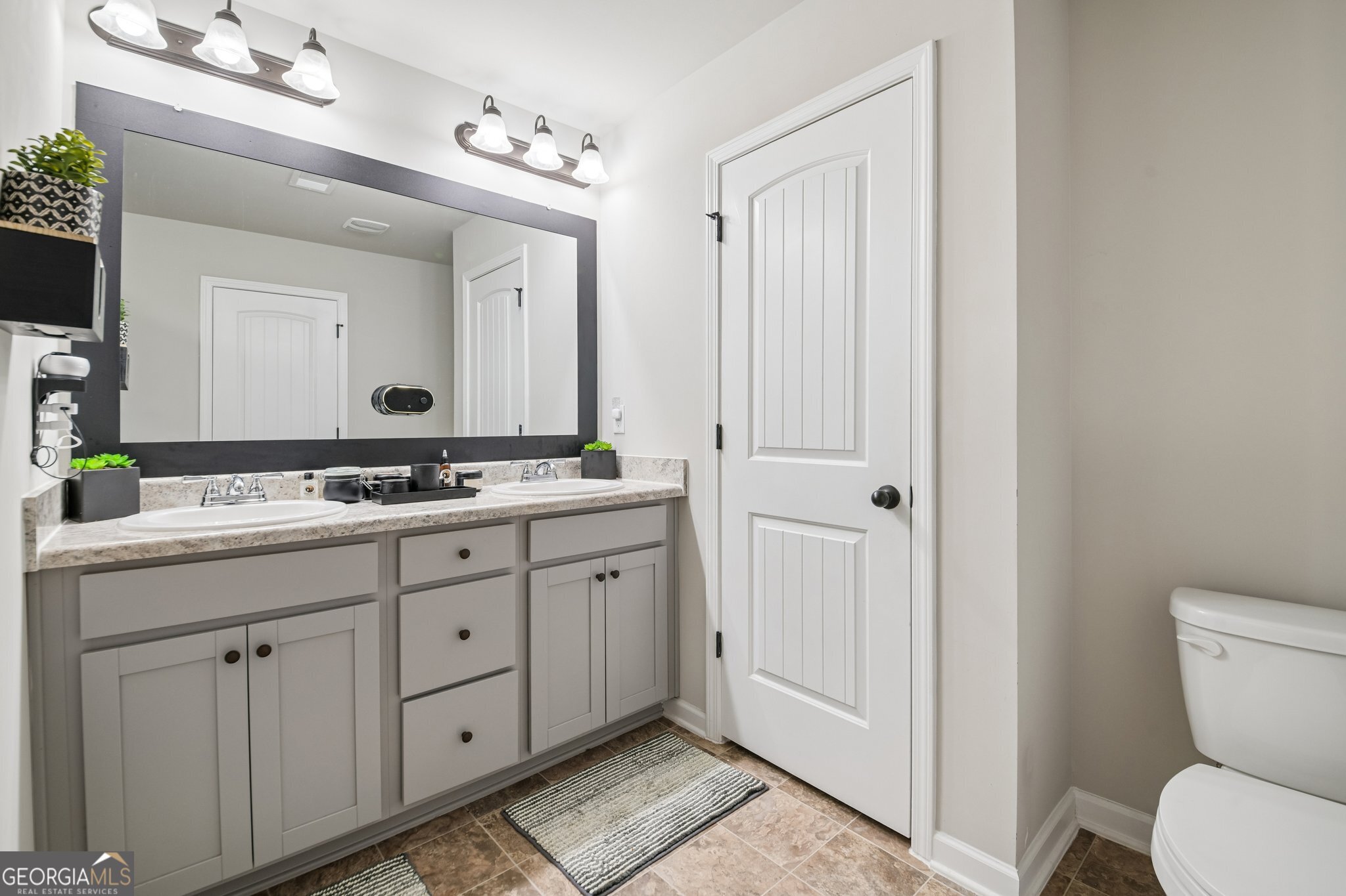 340 Skipjack Court