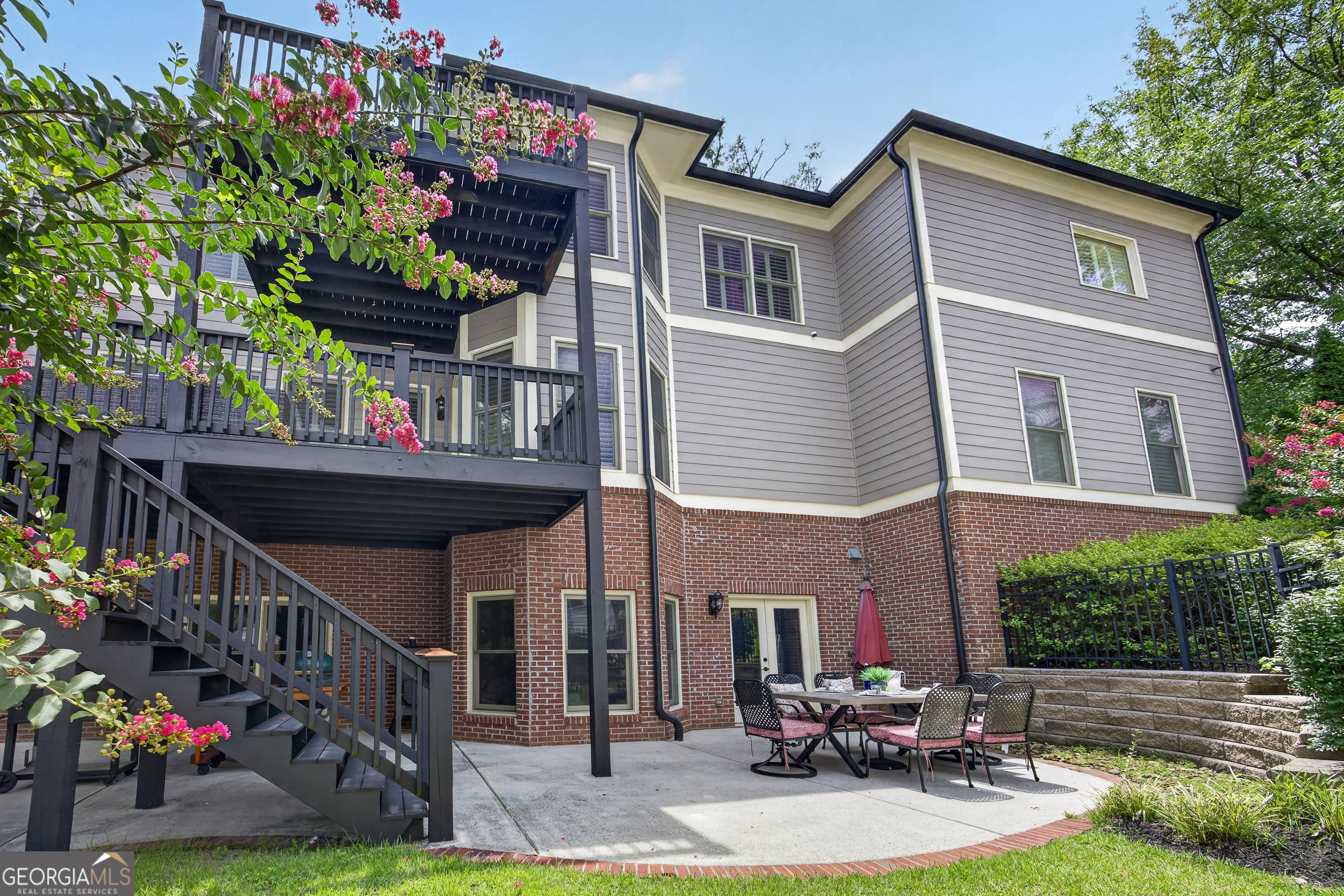 3295 Osborne Road NE