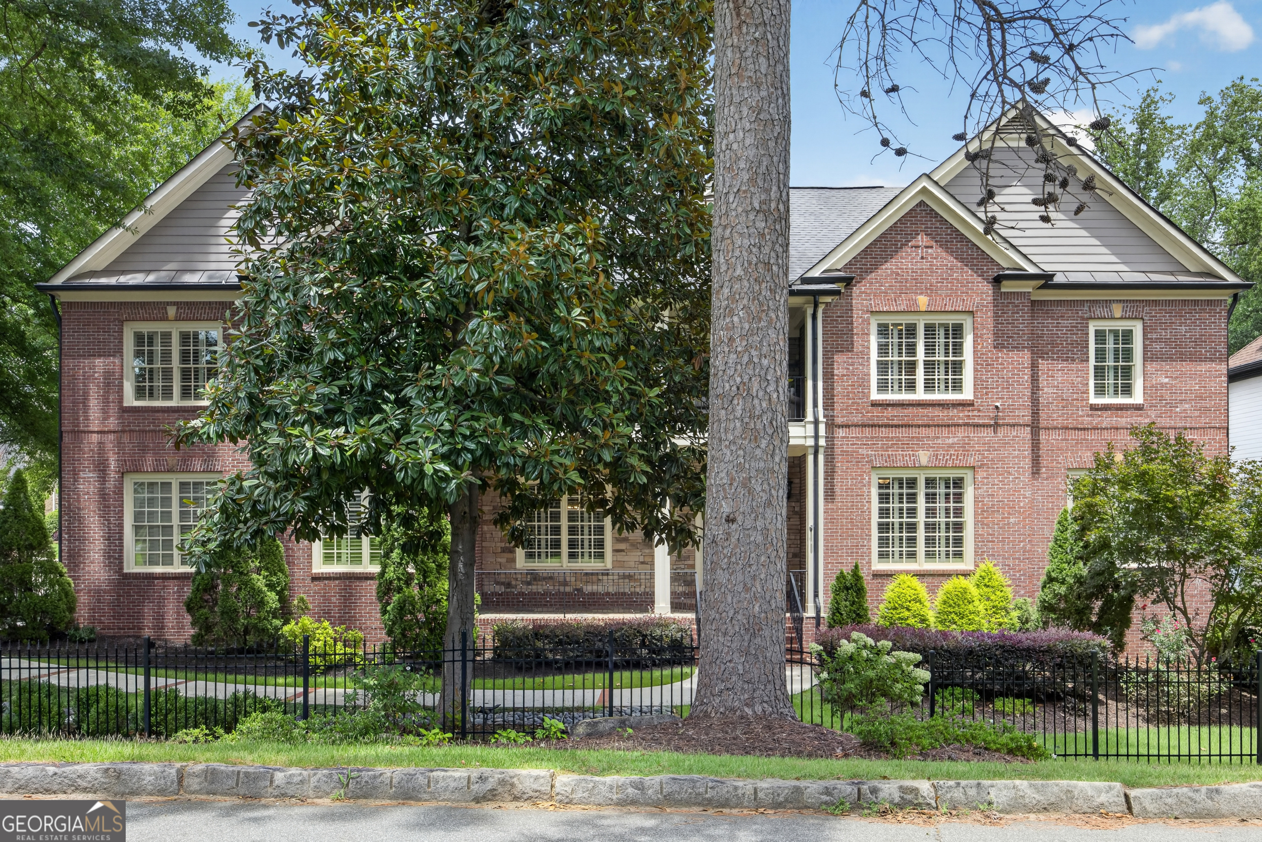 3295 Osborne Road NE