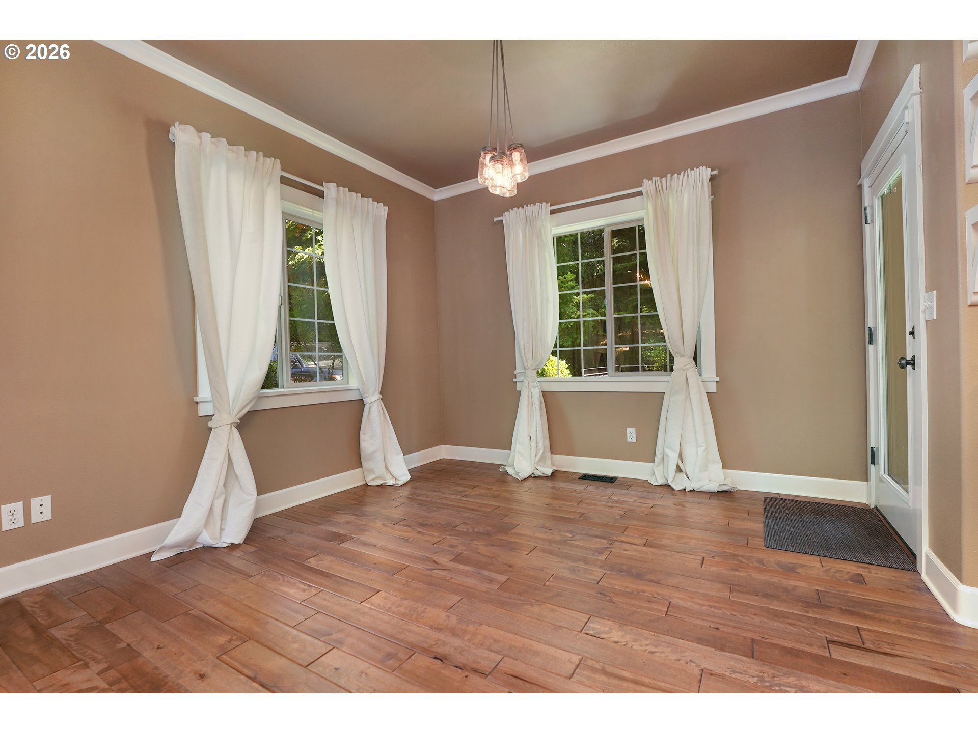 12894 BOONES FERRY RD