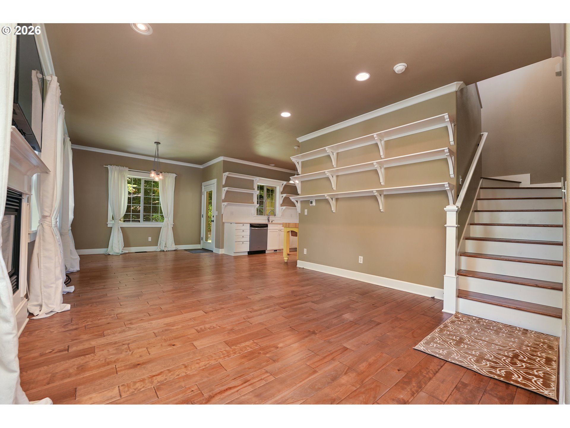 12894 BOONES FERRY RD