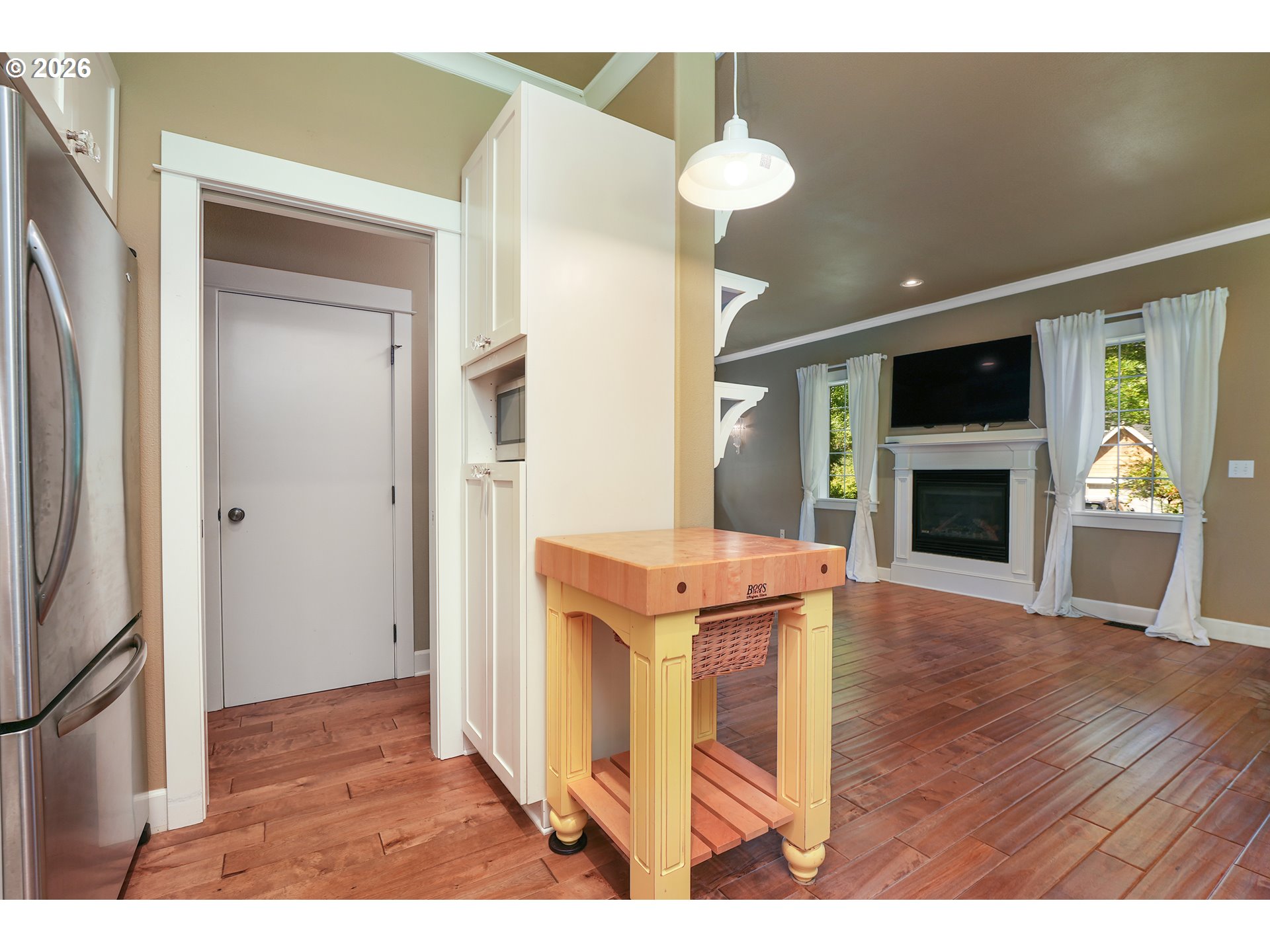 12894 BOONES FERRY RD