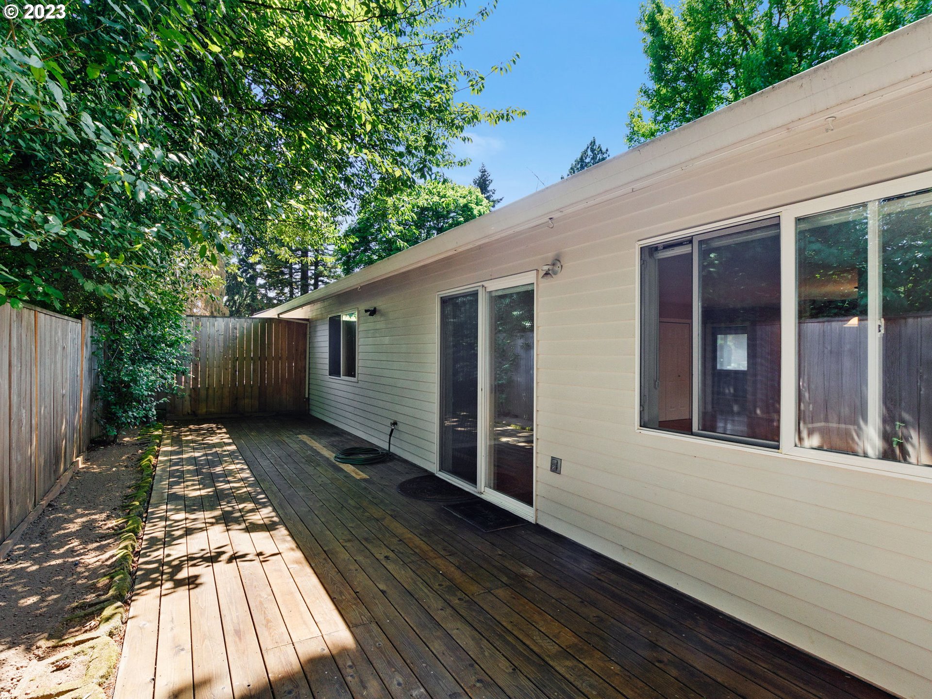 9725 SW TUALATIN RD