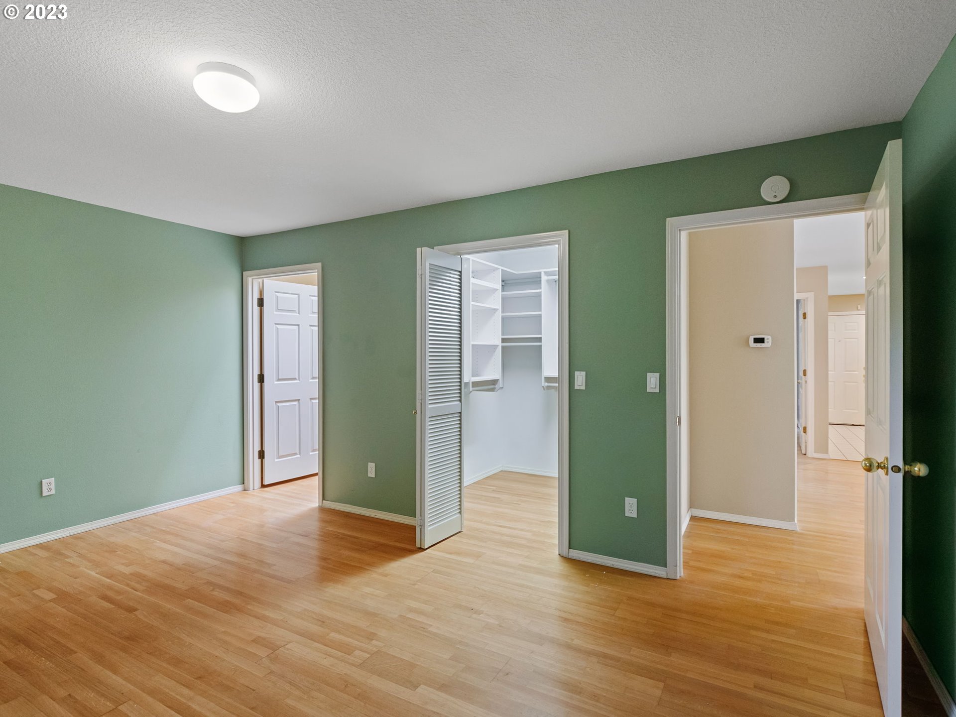 9725 SW TUALATIN RD