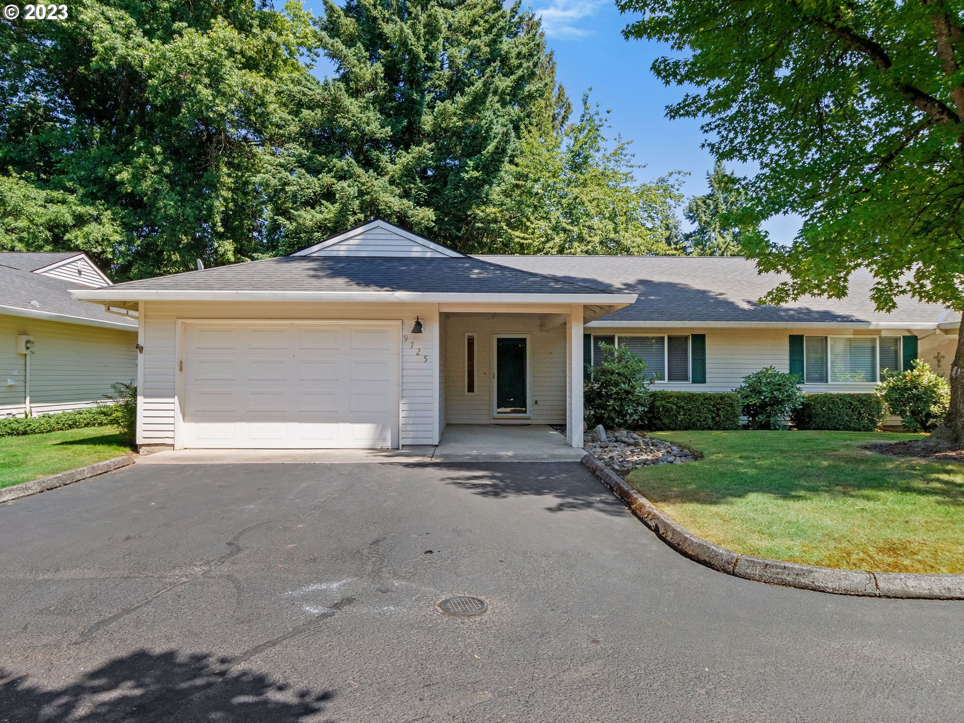 9725 SW TUALATIN RD