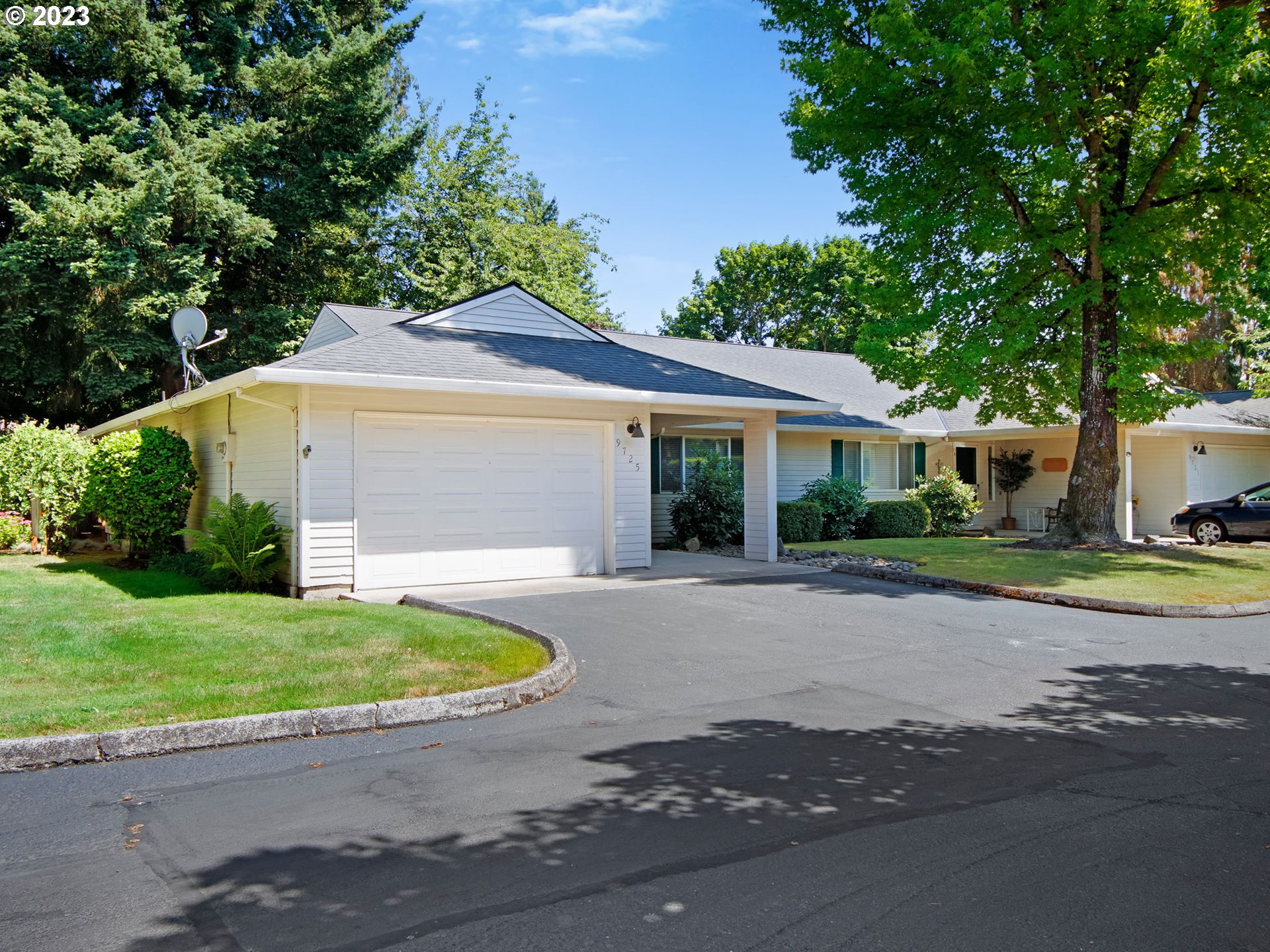 9725 SW TUALATIN RD