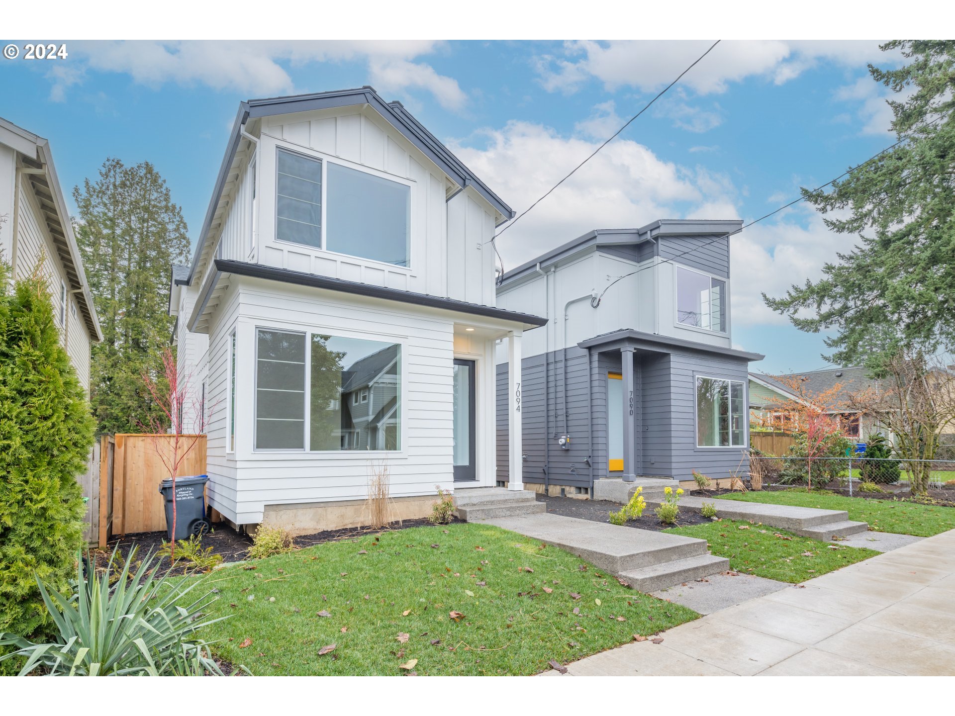 7094 N OMAHA AVE