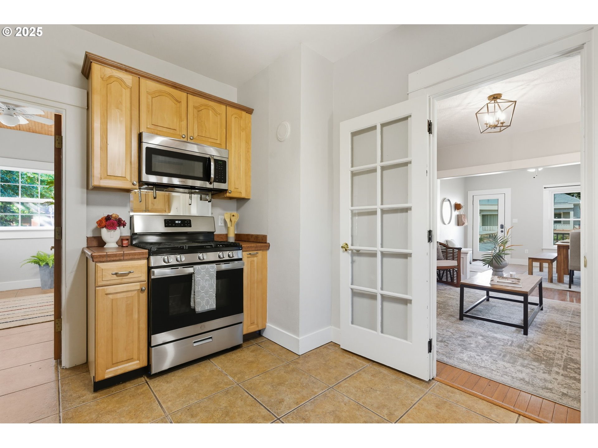 2009 GRANT ST