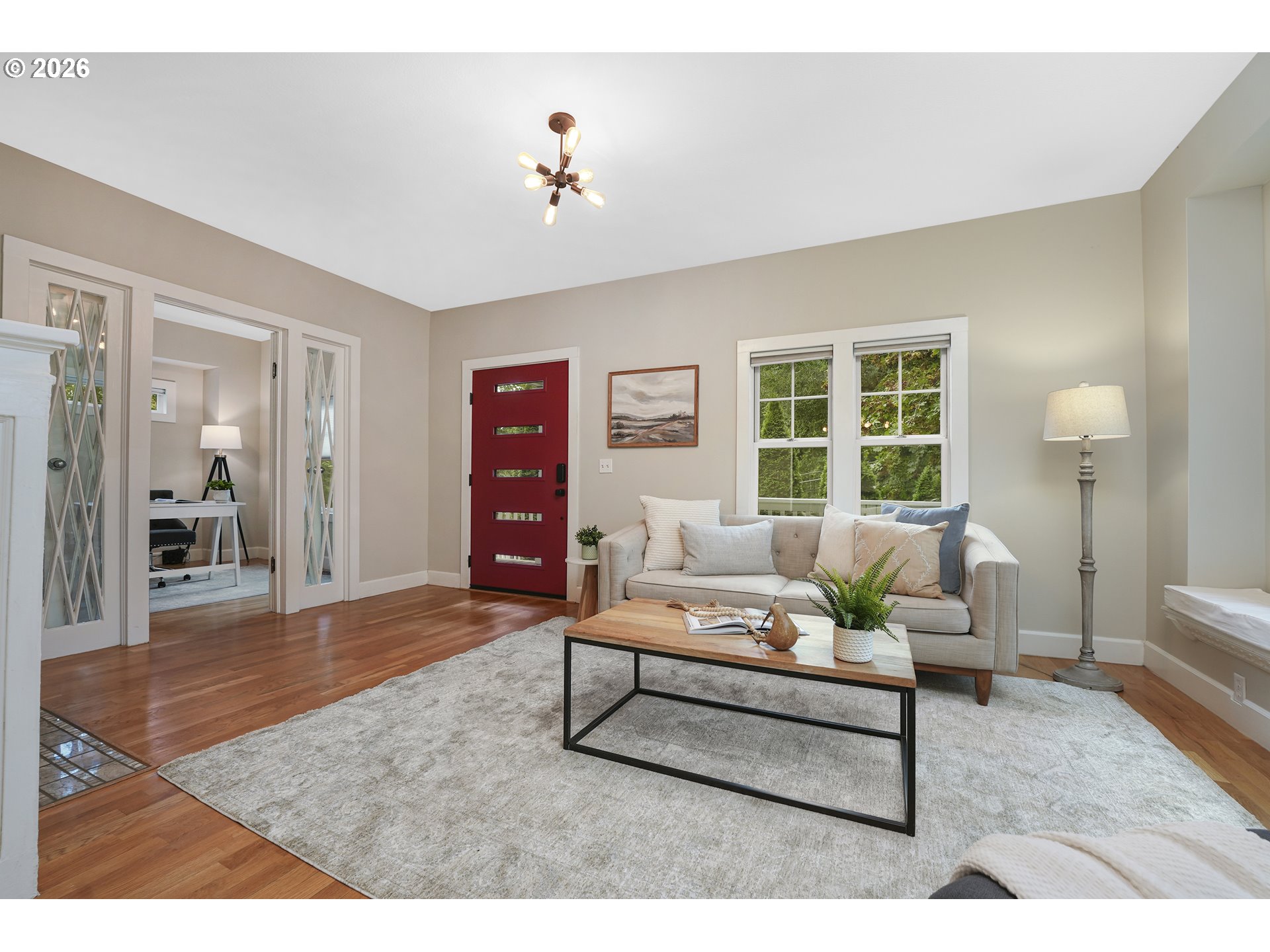 1617 SW BROADWAY DR