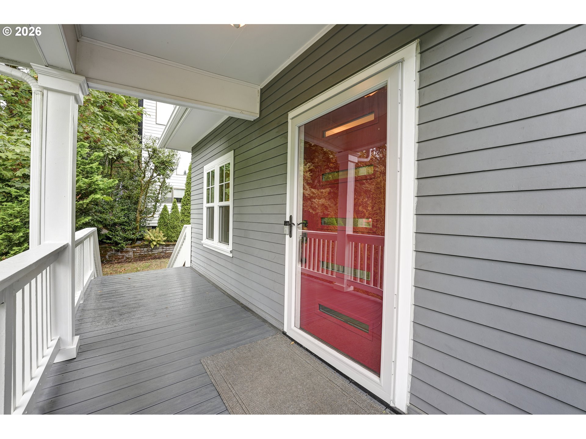 1617 SW BROADWAY DR