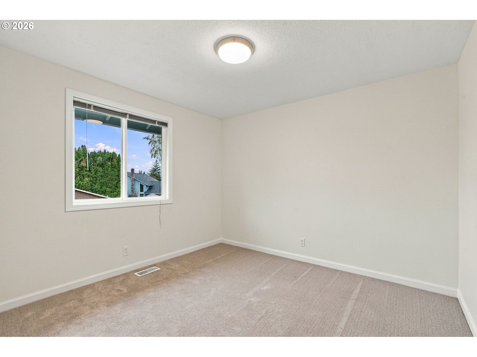1441 NE 54TH AVE