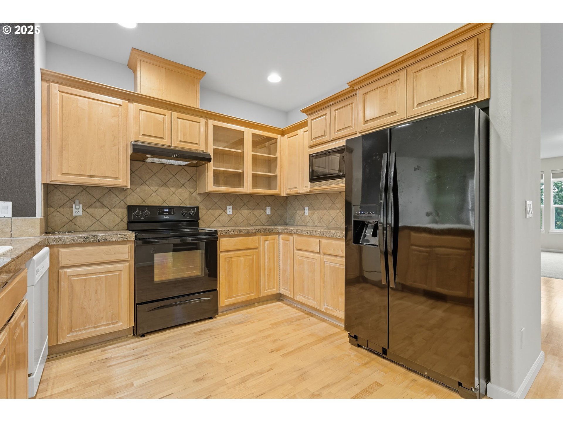 15900 SW Snowy Owl LN