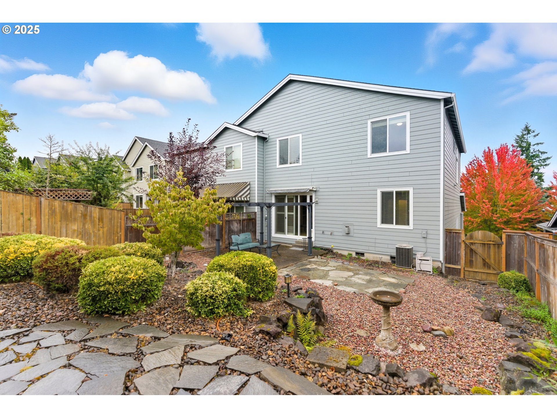 15900 SW Snowy Owl LN