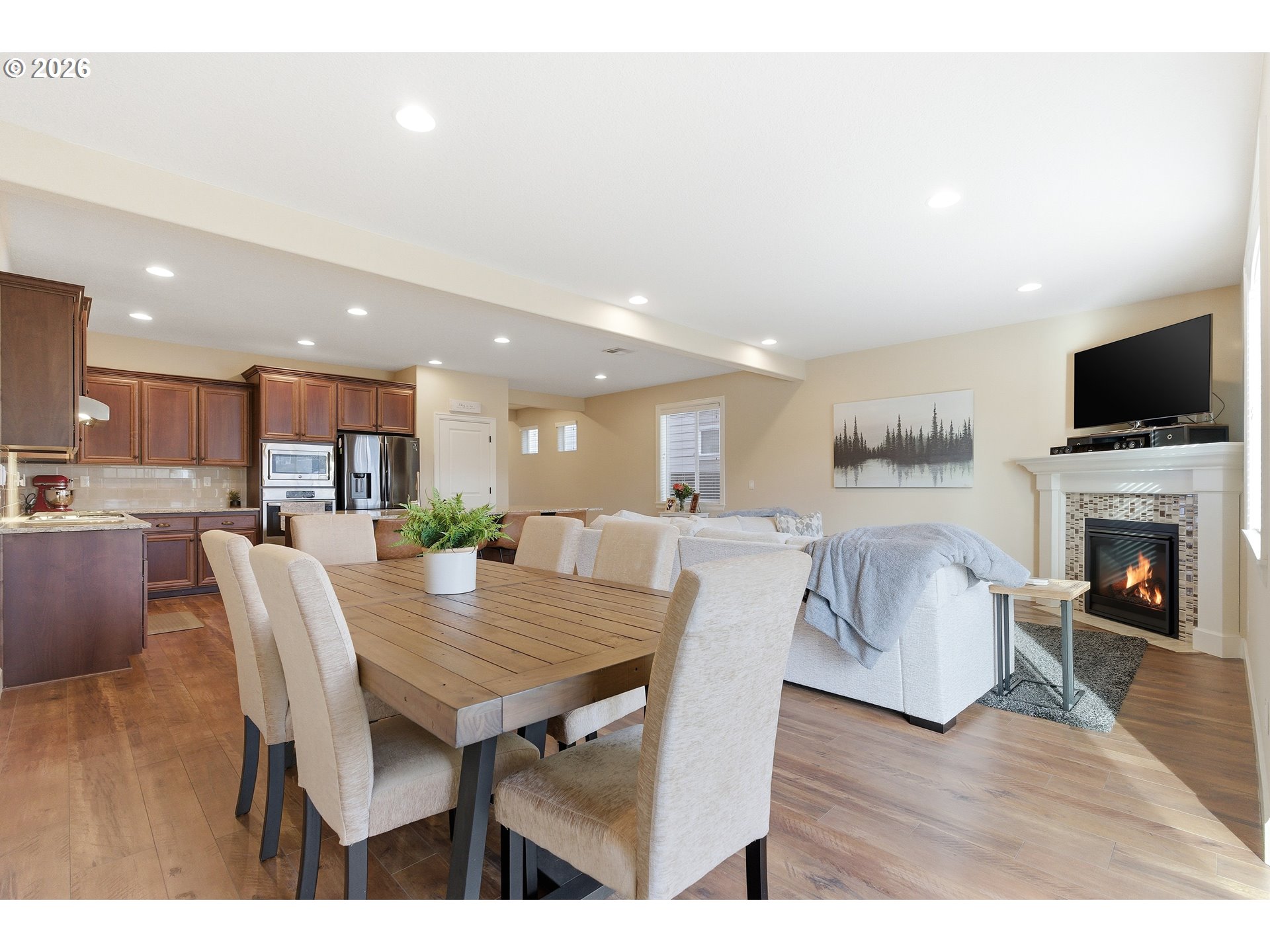 3750 SE MCKENZIE AVE