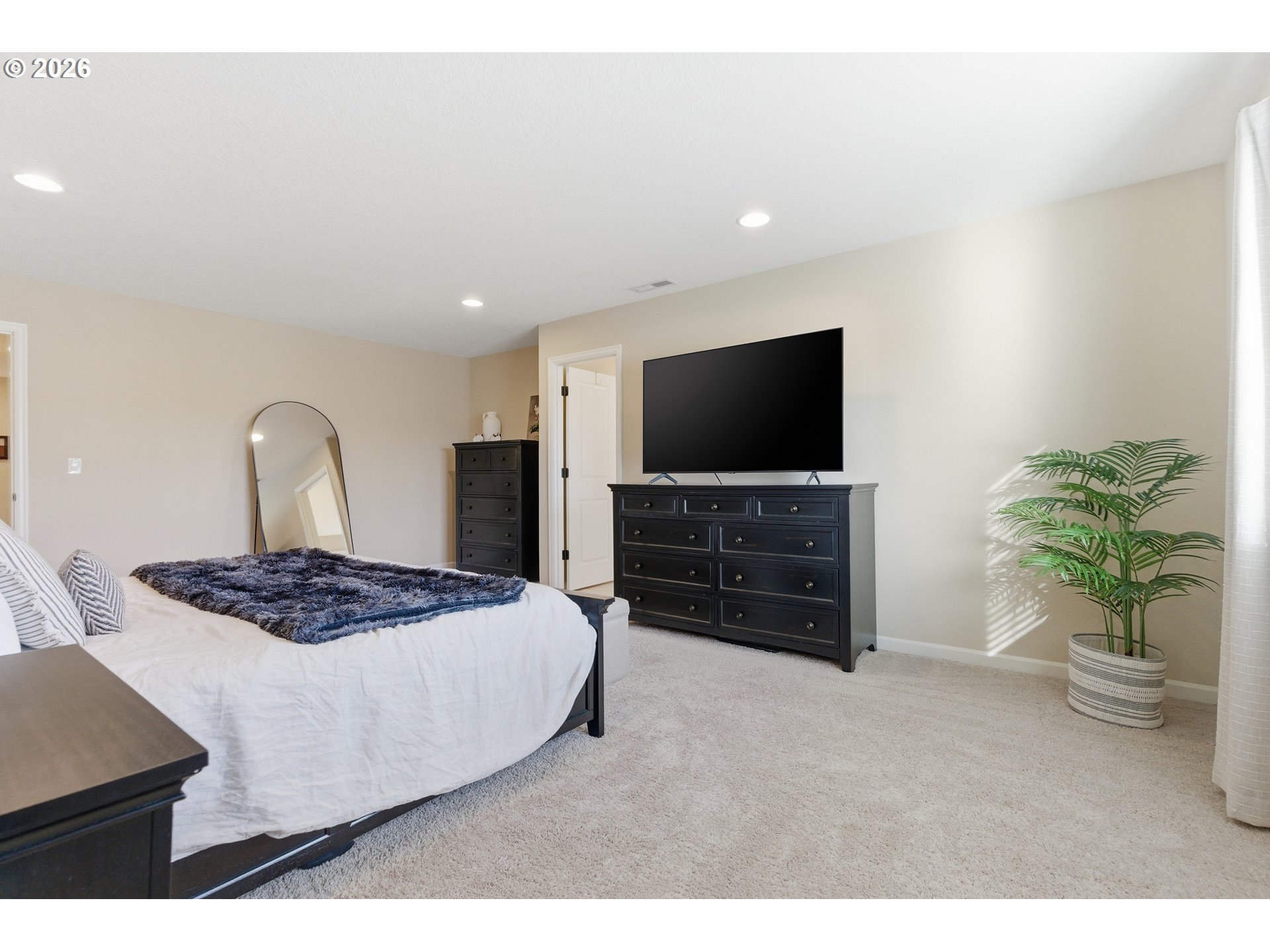 3750 SE MCKENZIE AVE