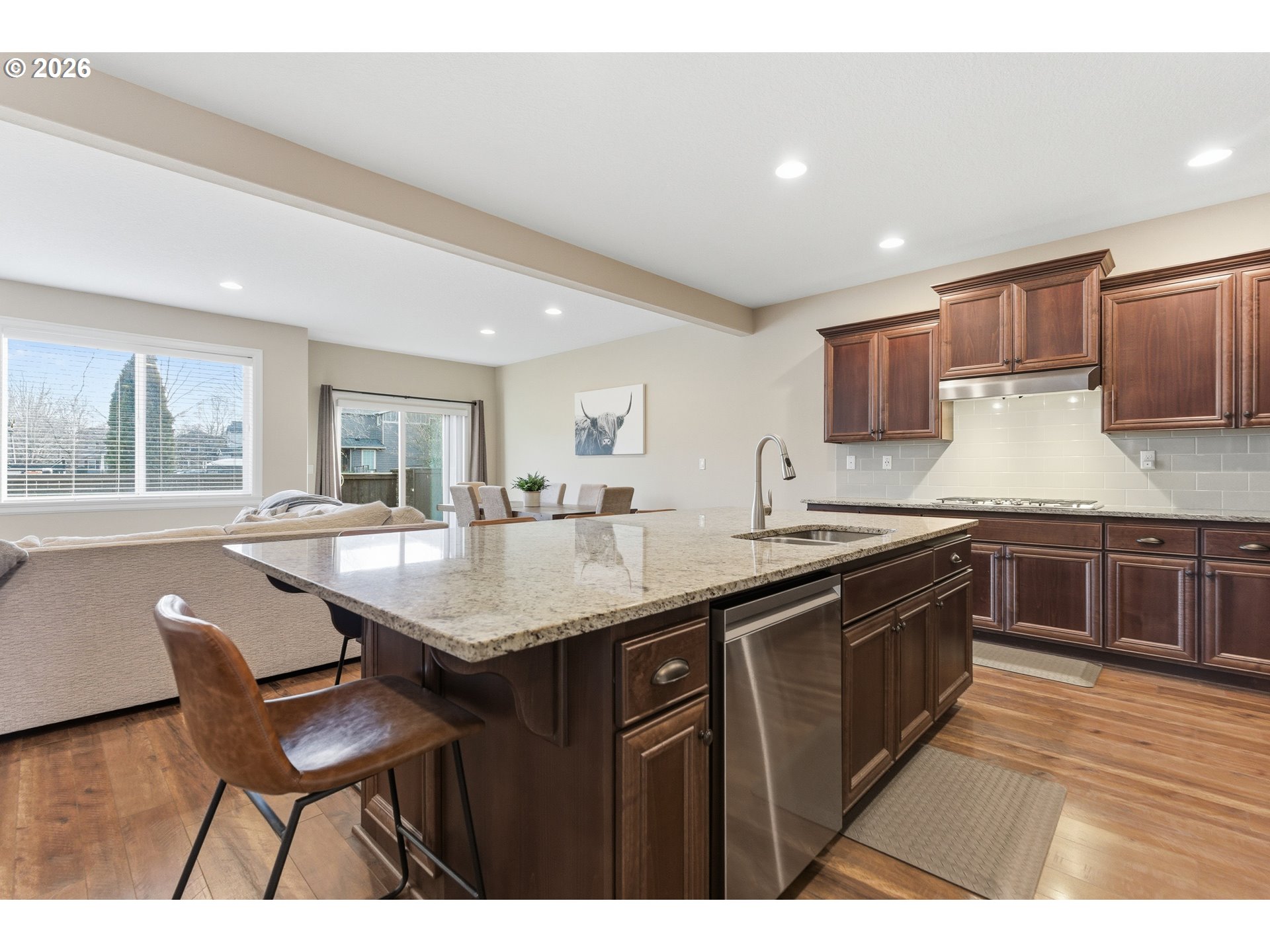 3750 SE MCKENZIE AVE