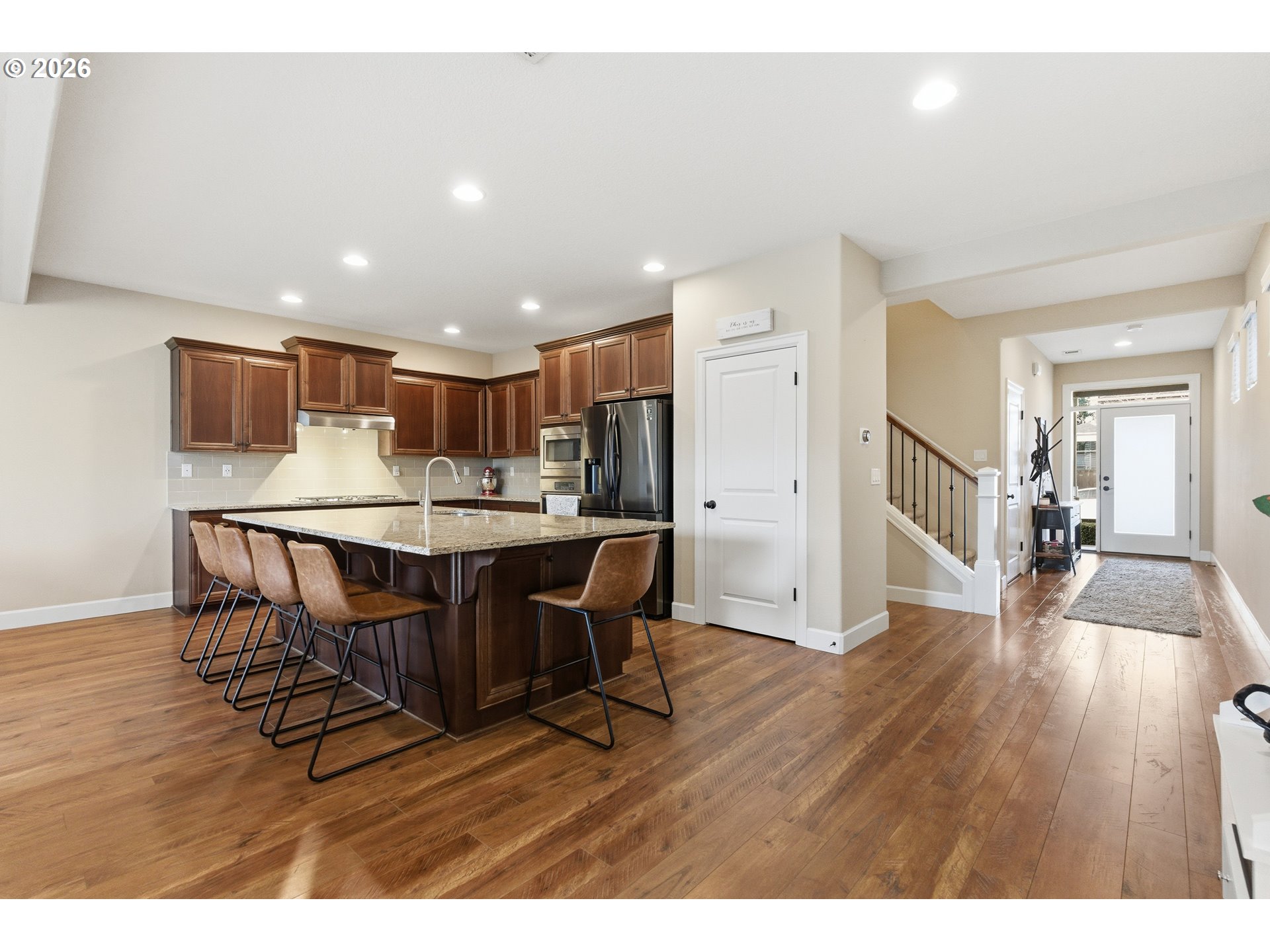 3750 SE MCKENZIE AVE