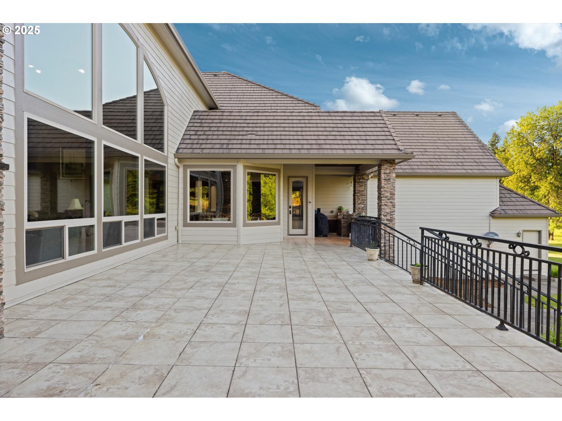 24703 NW 4TH CT